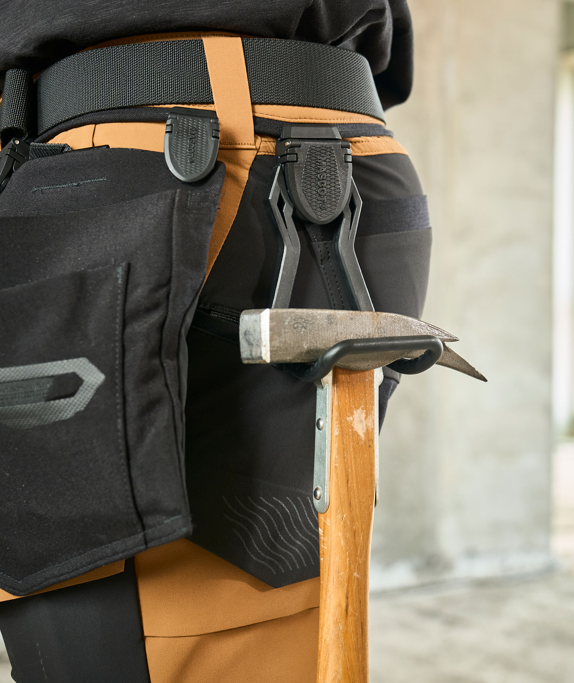 Mascot Customized hammerholder, Sort