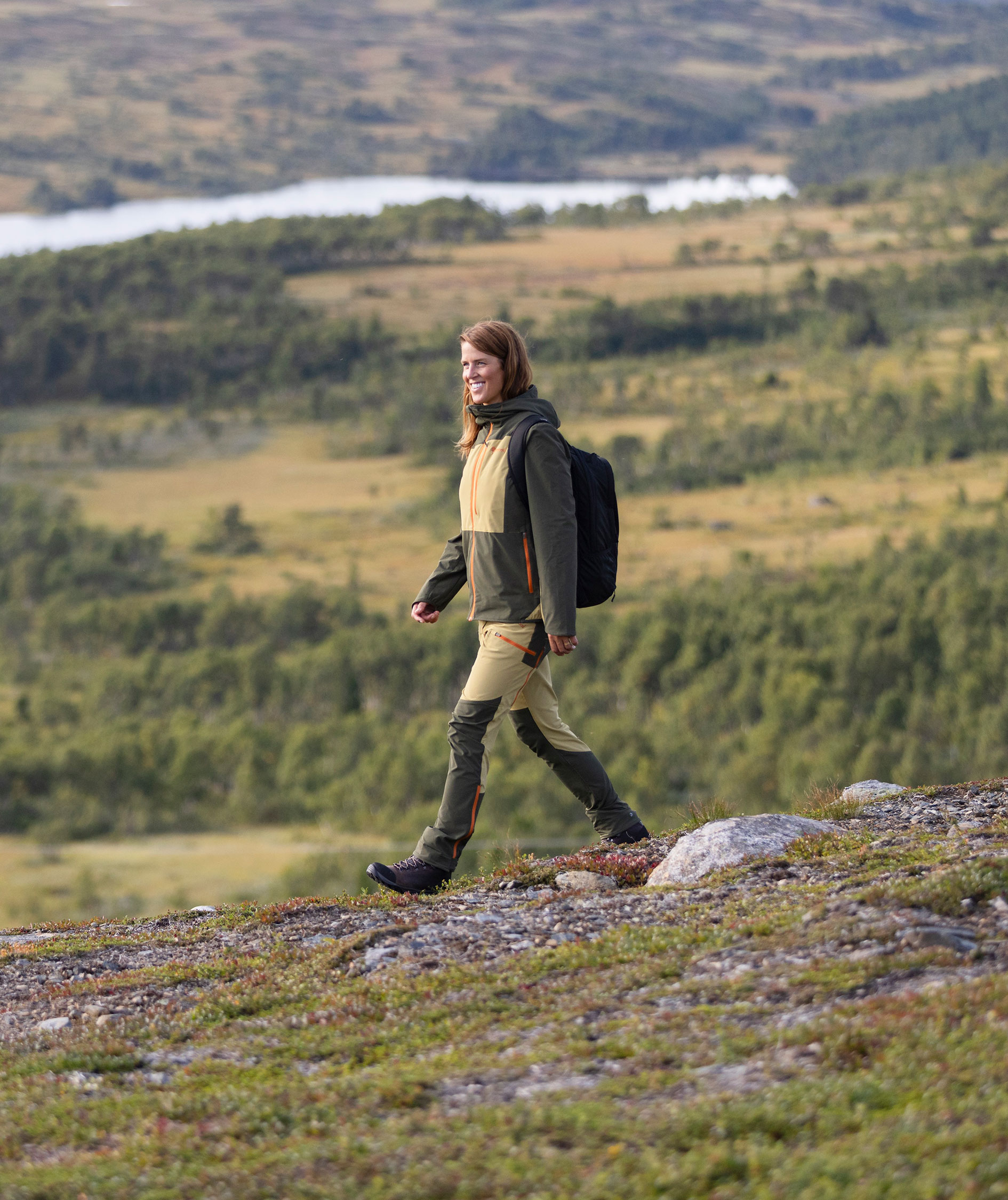 Pinewood&nbsp;Abisko Light damebukser, Golden Hay/Moss Green, large image number 10
