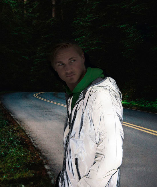 Clique Hardy varseljacka, Varsel