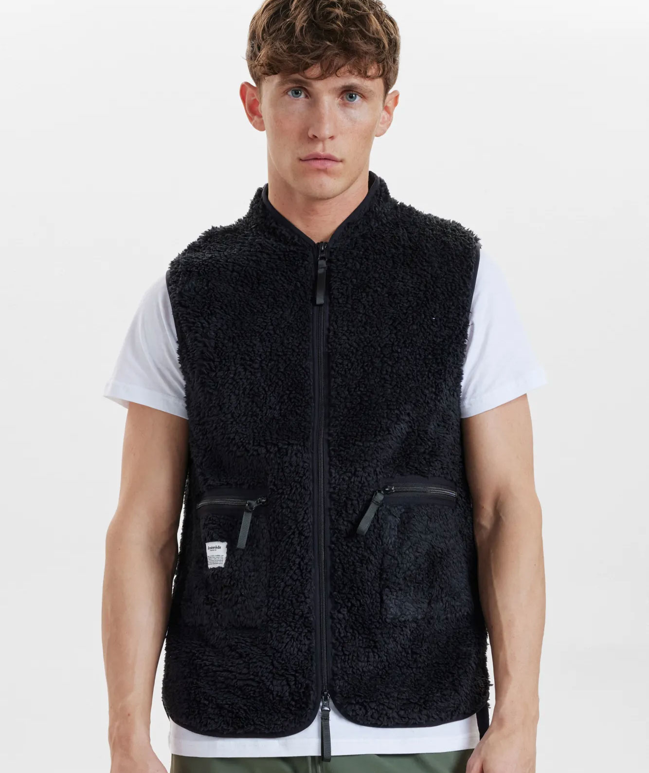 Rester&ouml;ds p&auml;lsfiberv&auml;st, Svart