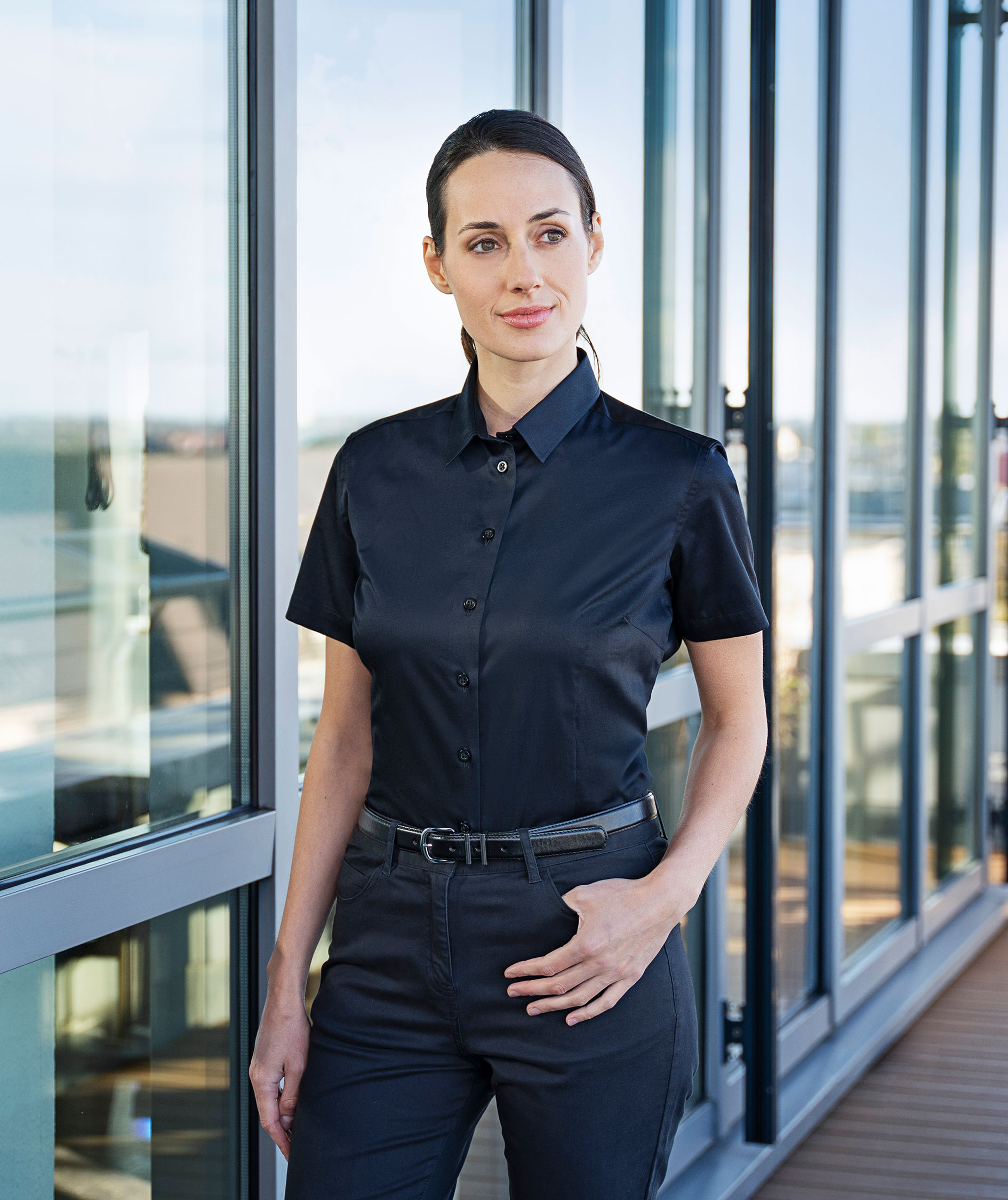 Karlowsky slim fit kort&auml;rmad skjorta dam, Black