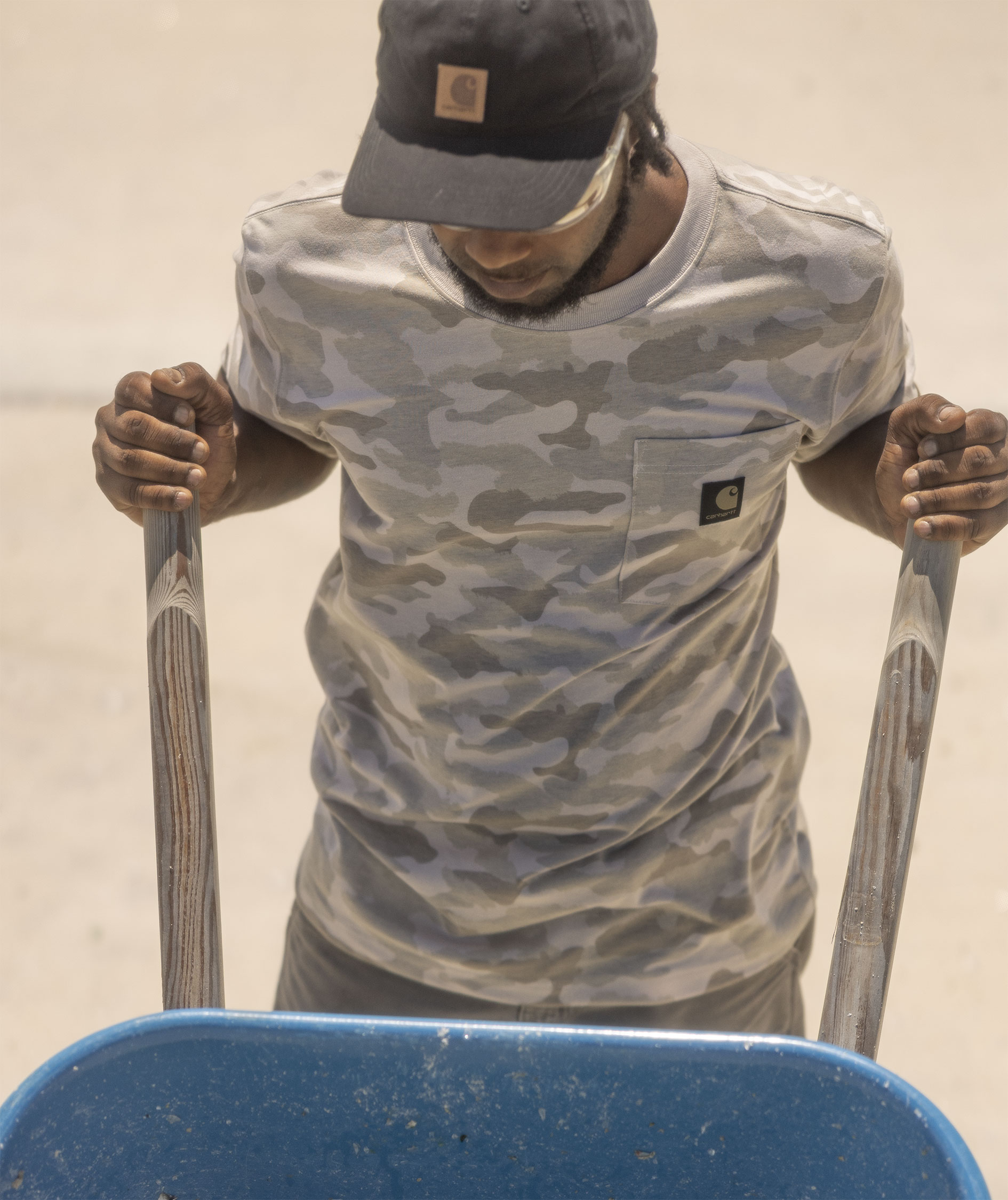 Carhartt Irvine T-shirt, Fossil Tan Camo, large image number 3