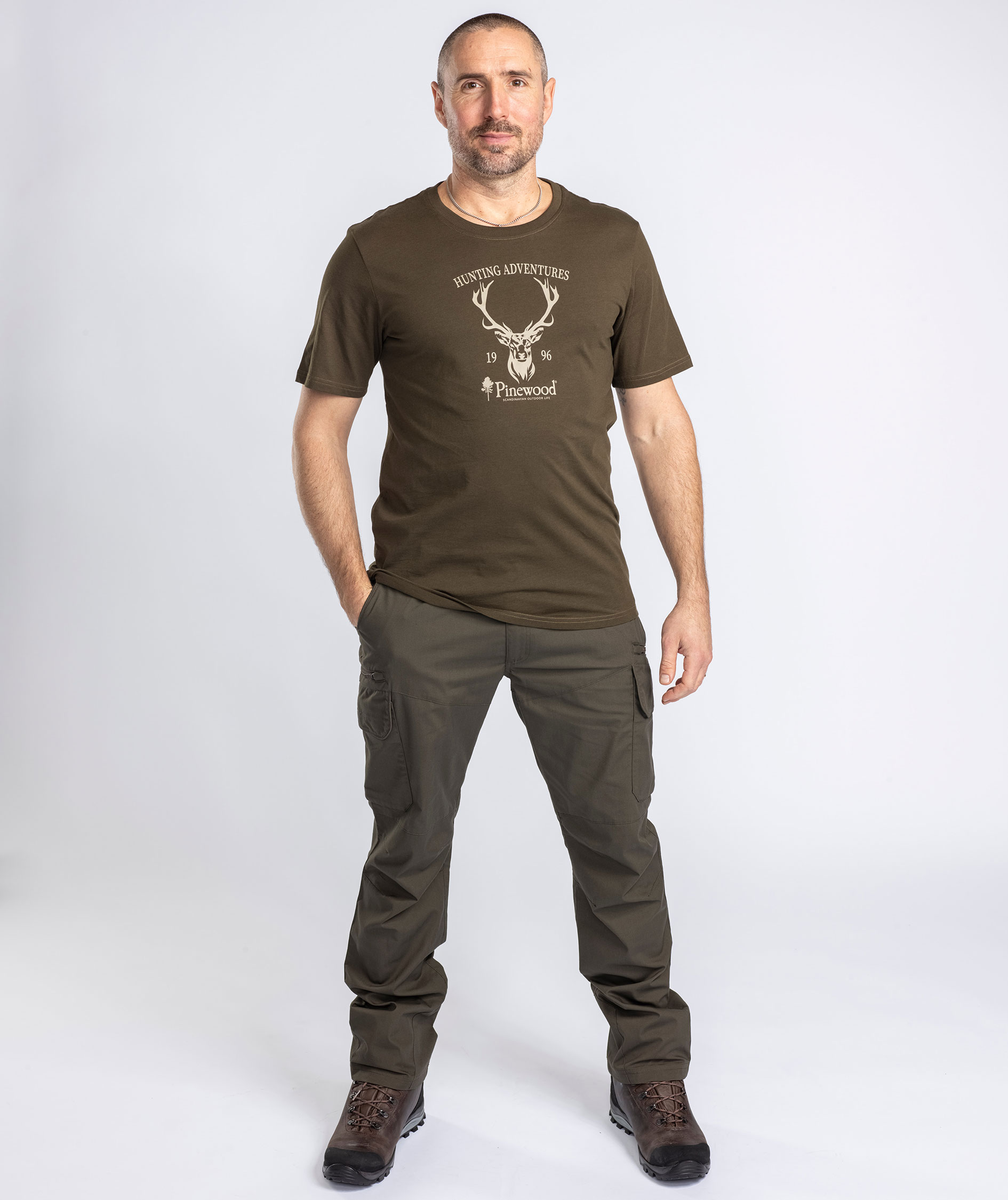 Pinewood Red Deer T-shirt, Green, large image number 4