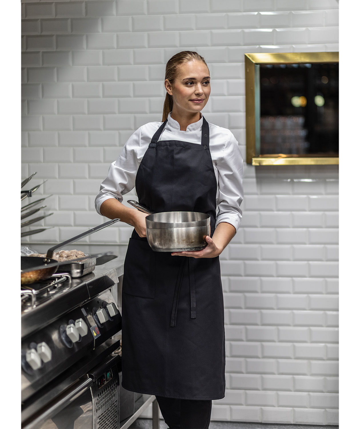 Segers kockjacka dam, Vit