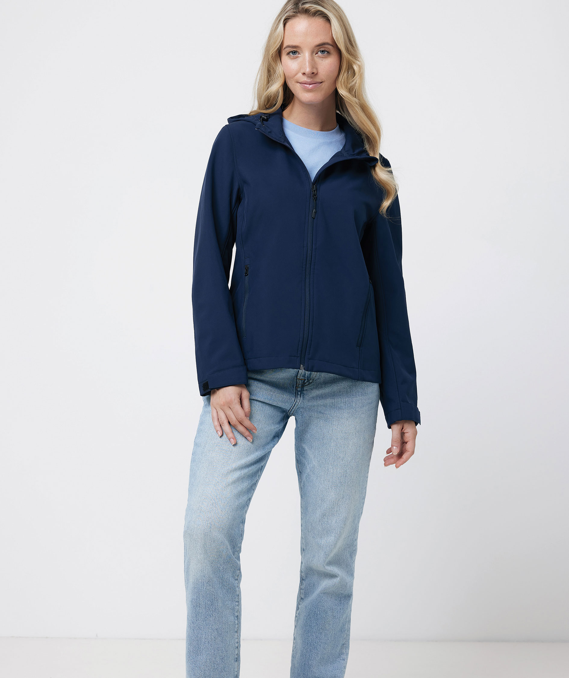Iqoniq Makalu women's softshell jacket, Marine, large image number 11