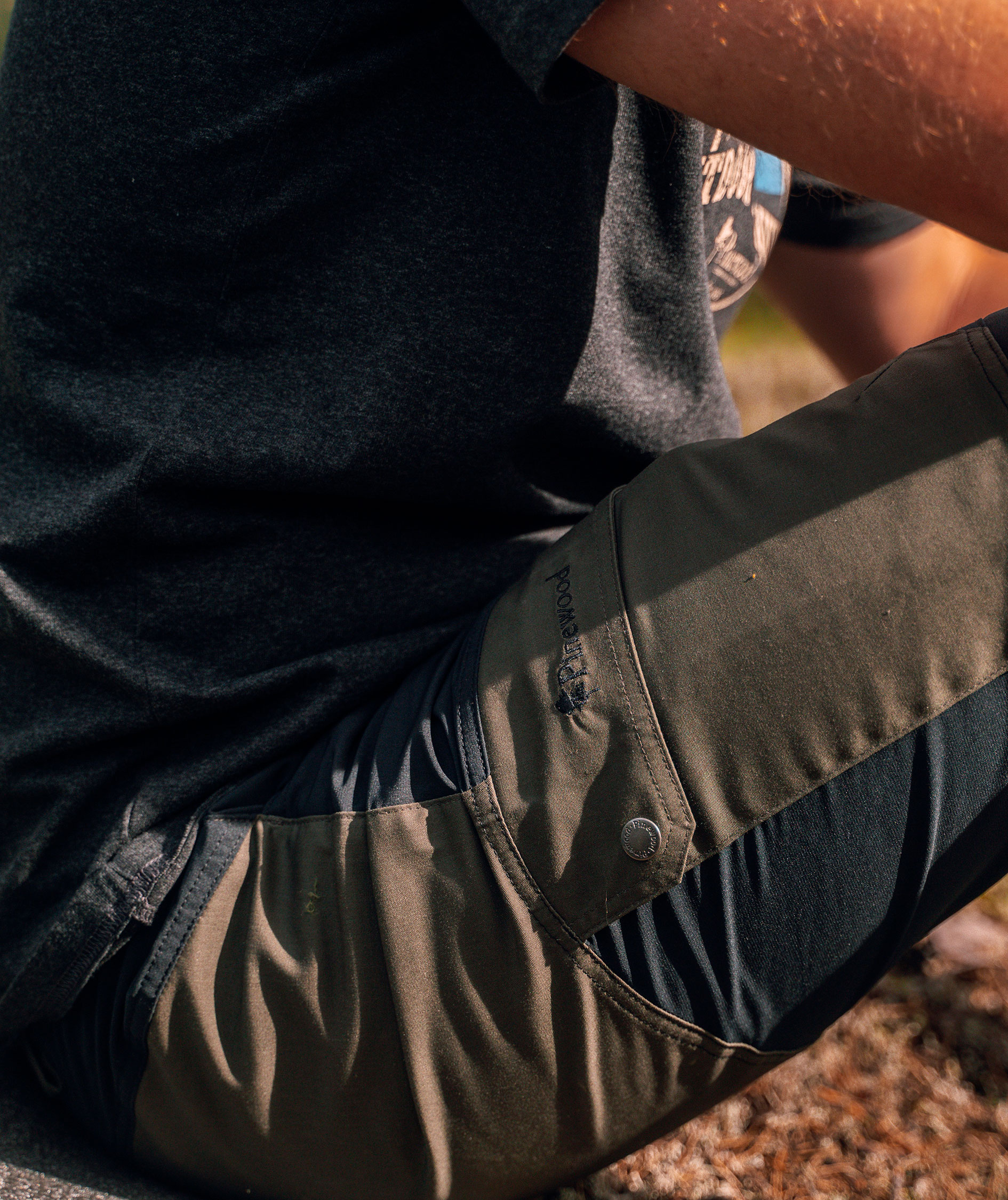 Pinewood Finnveden Trail Hybrid shorts, Black/Mossgreen, large image number 8