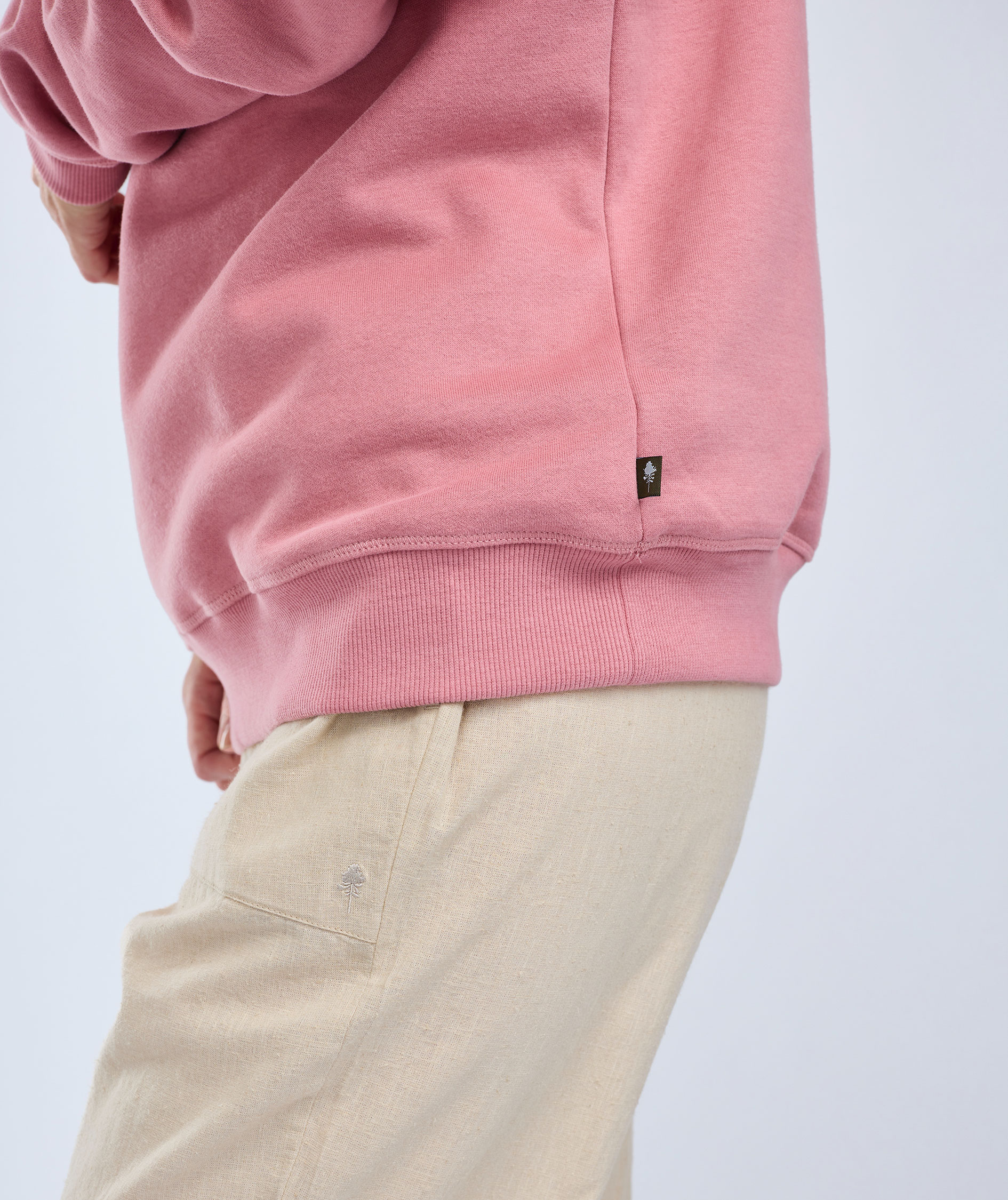 Pinewood V&auml;rnamo Logo sweatshirt, Dusty Pink, large image number 5