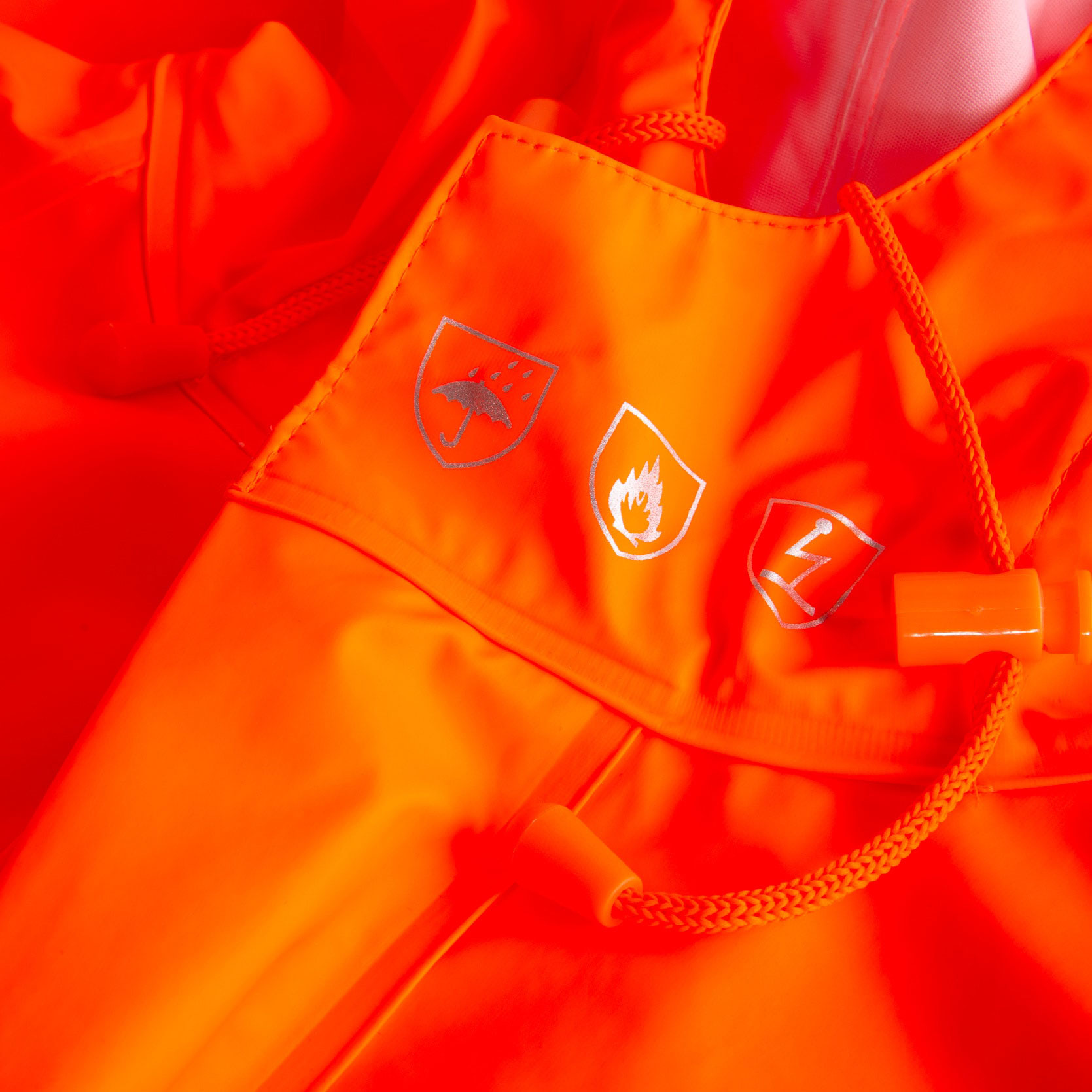 Lyngs&oslash;e PU regnst&auml;ll, Varsel Orange