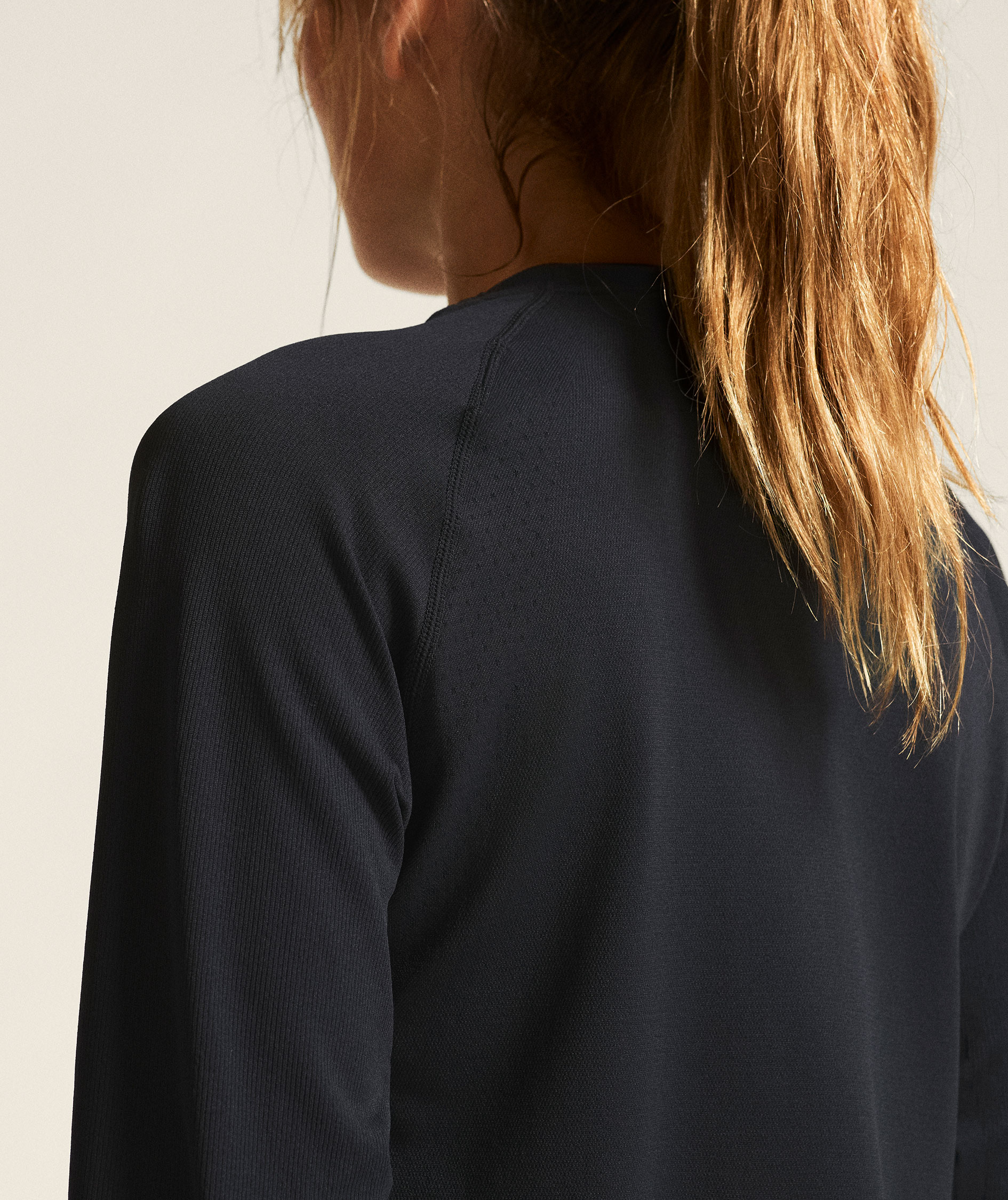 Craft Active Comfort 2 women's baselayer sweater, Black, large image number 4