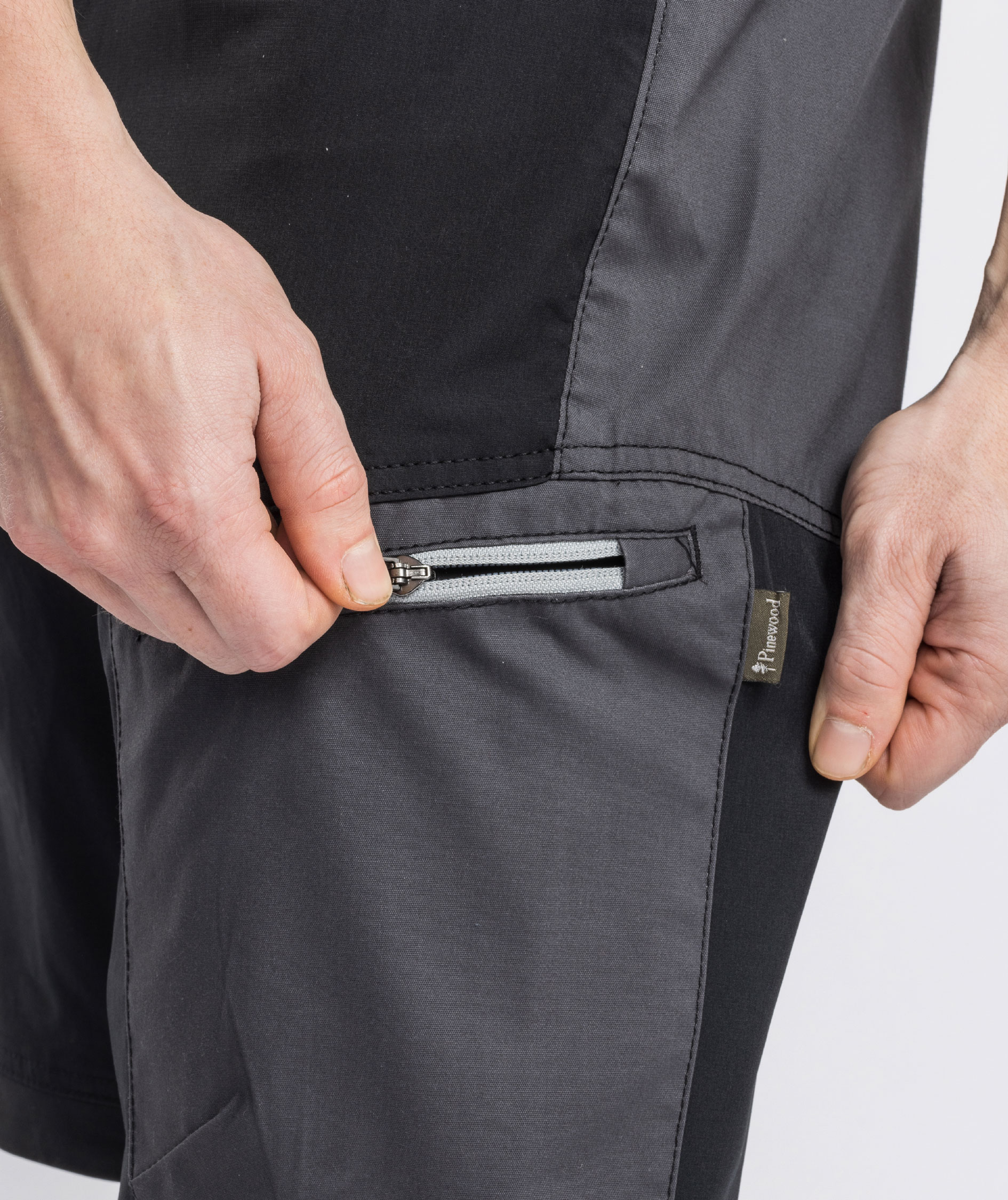 Pinewood Finnveden Trail Hybrid shorts, Sort/M&oslash;rk&nbsp;Antracitgr&aring;, large image number 5