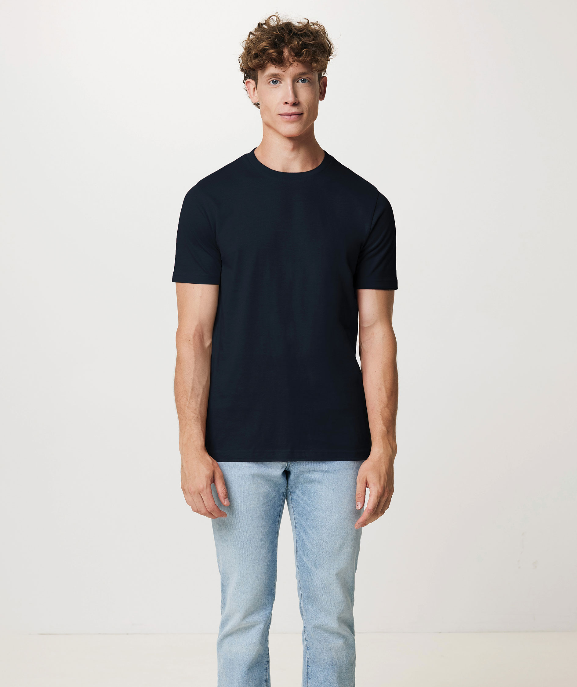 Iqoniq Brett T-shirt, Marinebl&aring;
