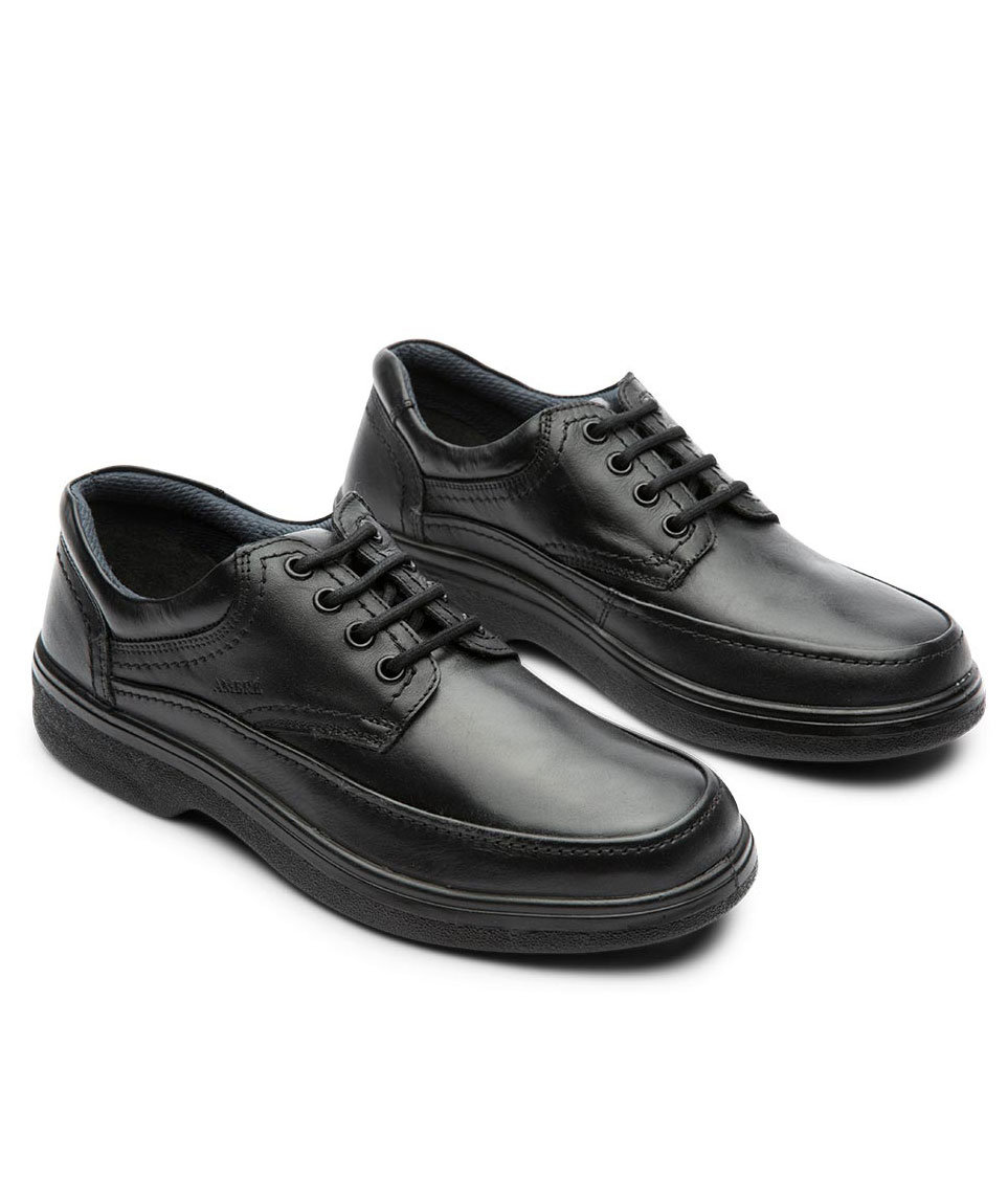 Ambr&eacute; Classic Lace business shoes