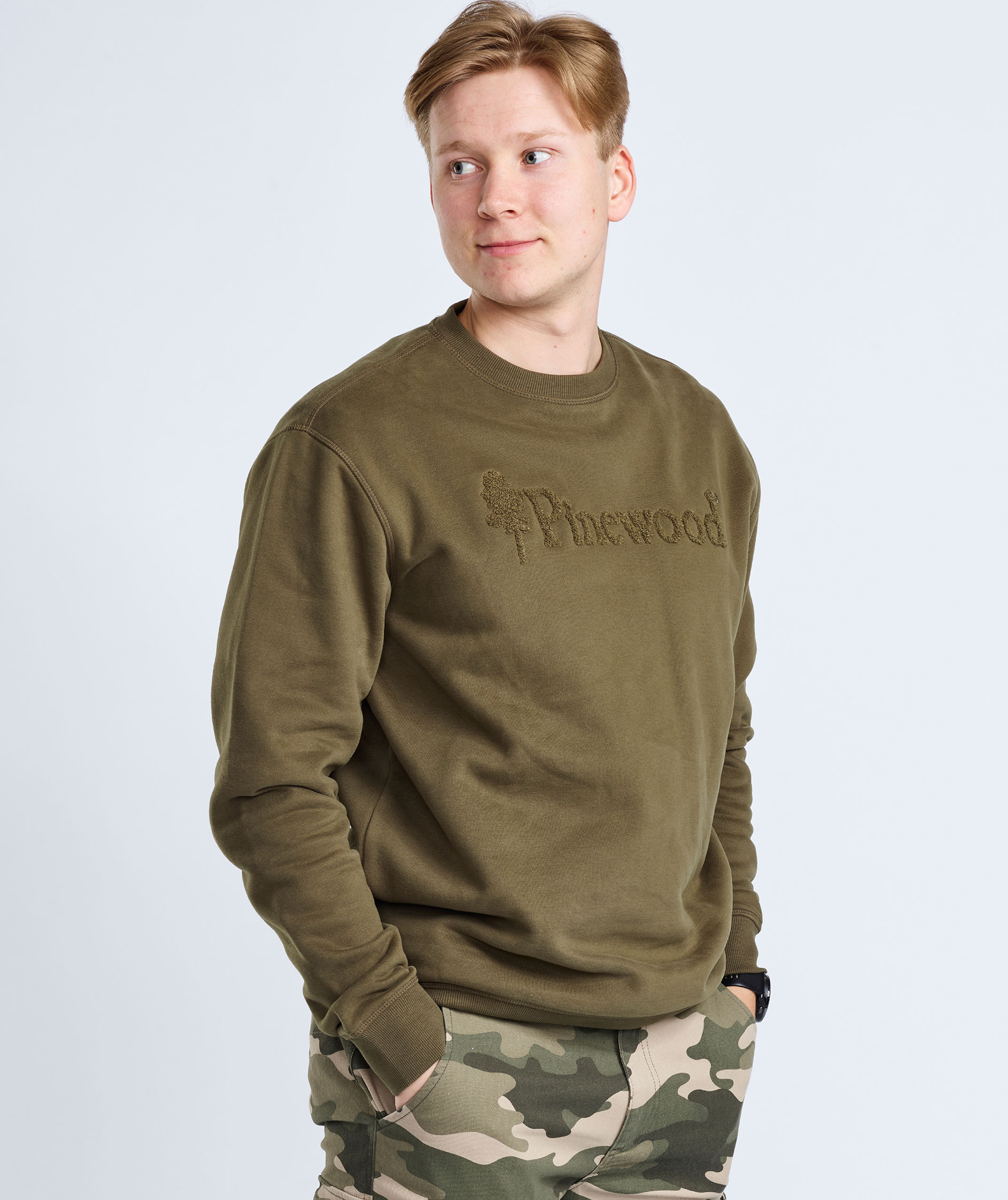 Pinewood V&auml;rnamo Logo sweatshirt, Dark Green, large image number 5