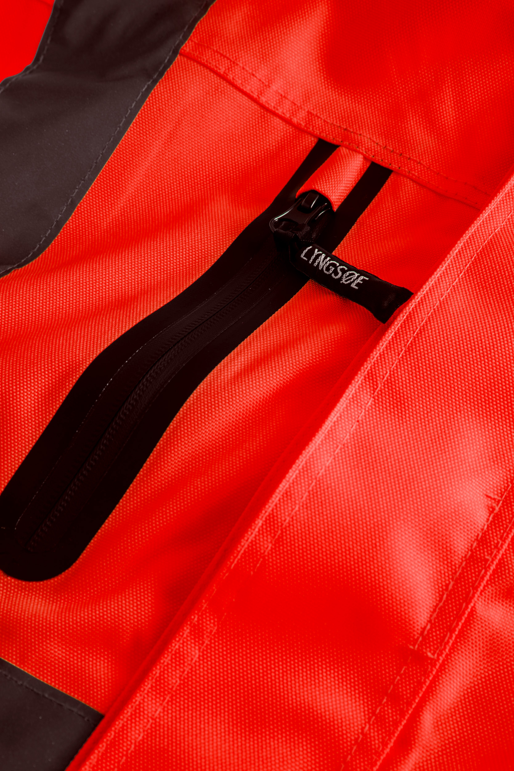 Lyngs&oslash;e skaljacka, Varsel r&ouml;d/svart, large image number 4