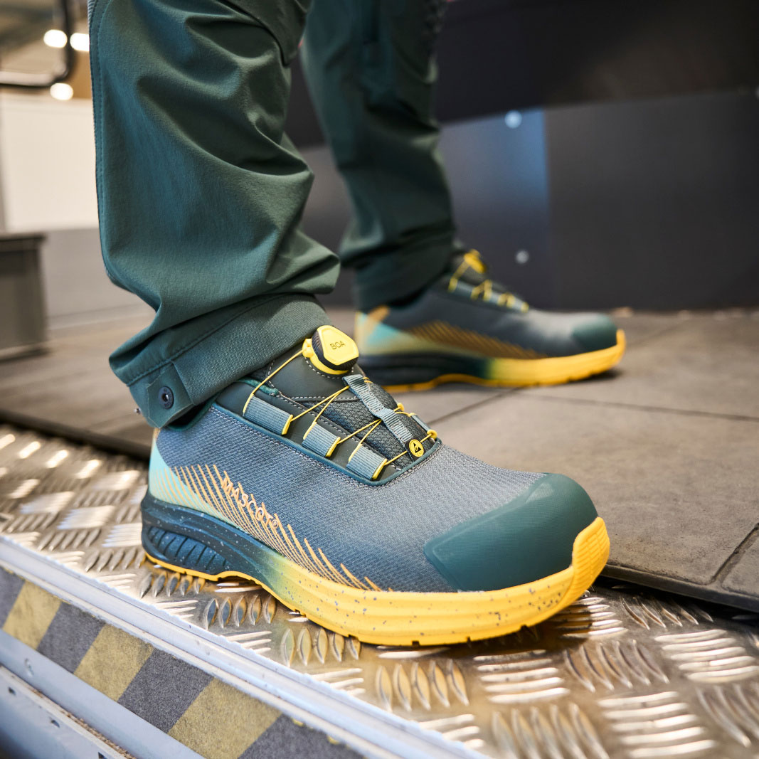 Mascot Customized dame vernesko S1PS