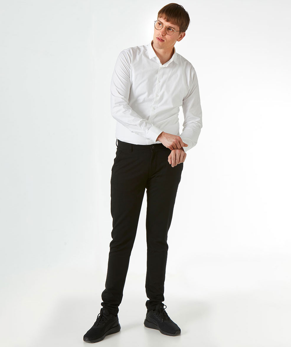NewTurn stretch slim fit chinos, Svart