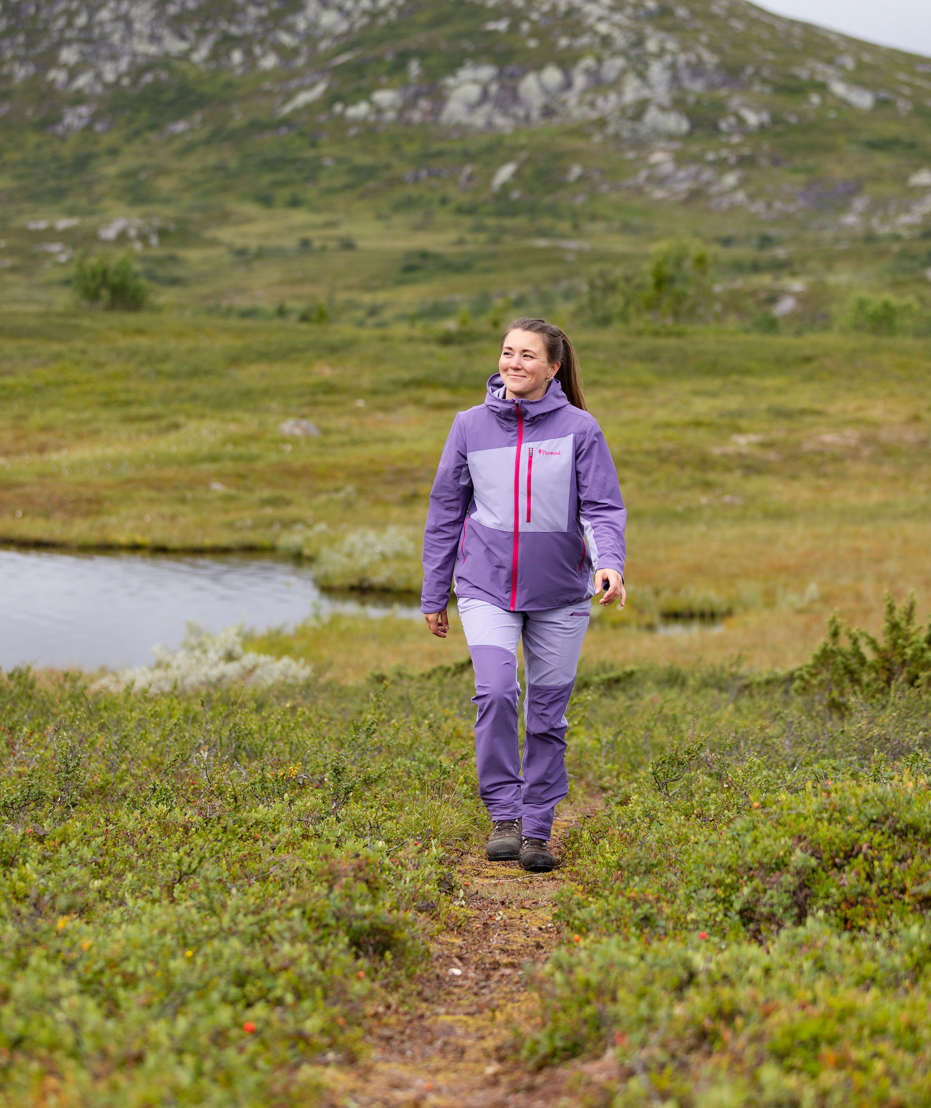Pinewood&nbsp;Abisko Light damebukser