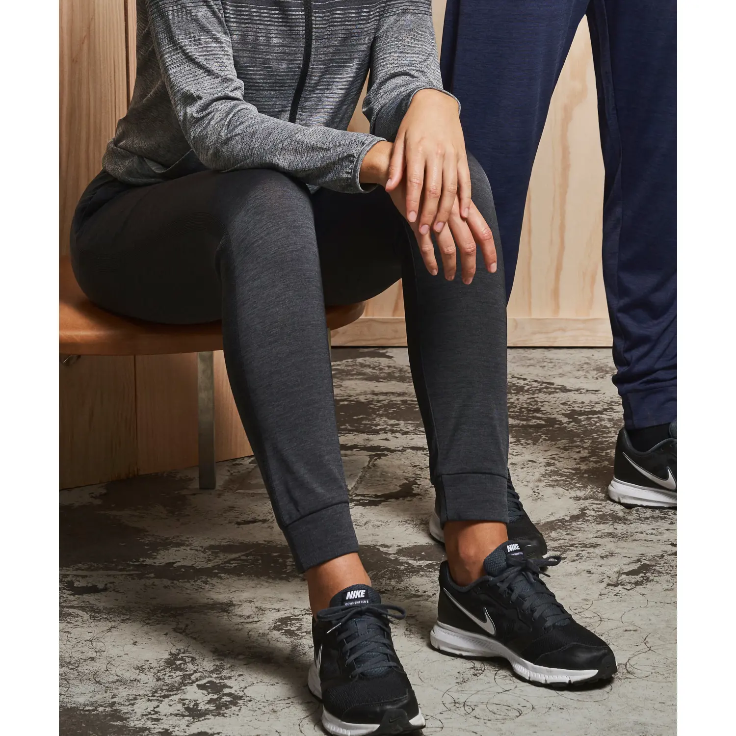115182 Køb GEYSER seamless sporty dame joggingbukser, Grafit melange hos ...