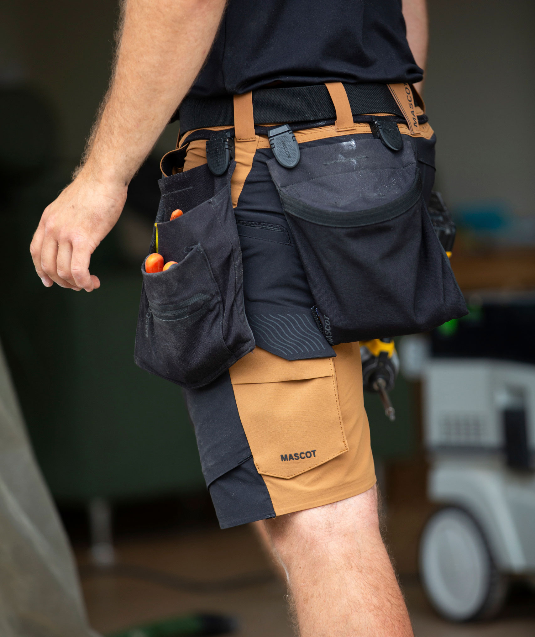 Mascot Customized l&ouml;st h&auml;ngande ficka, Svart