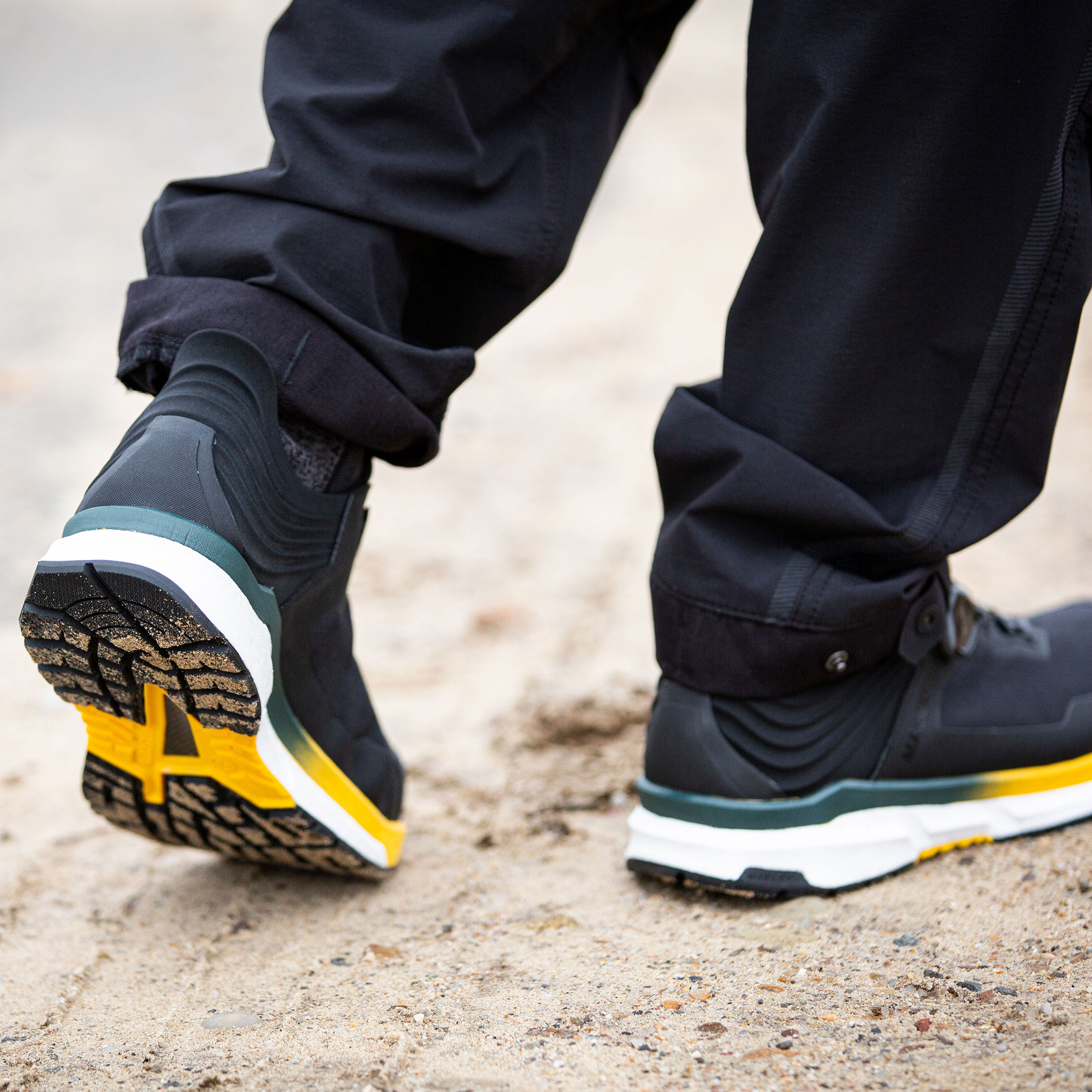 Mascot Customized safety shoes S3S, Black/Sun Yellow, large image number 6