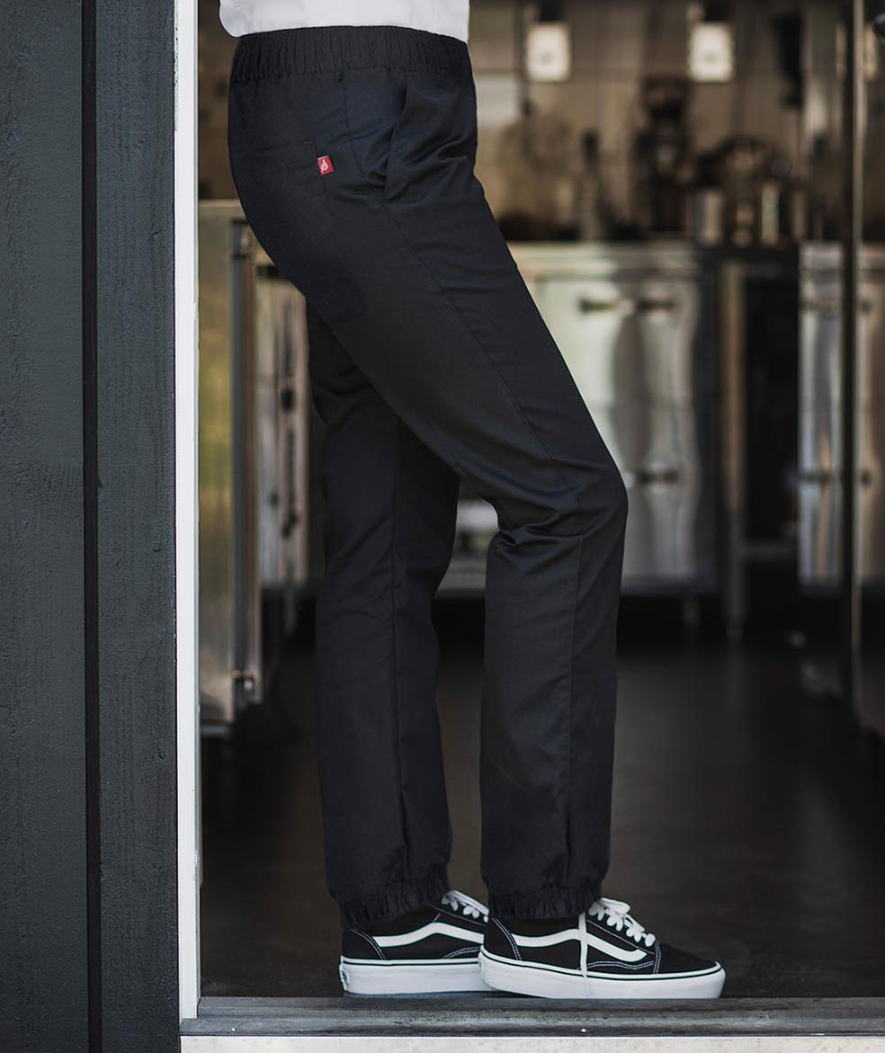 Segers 8201 byxa, Svart