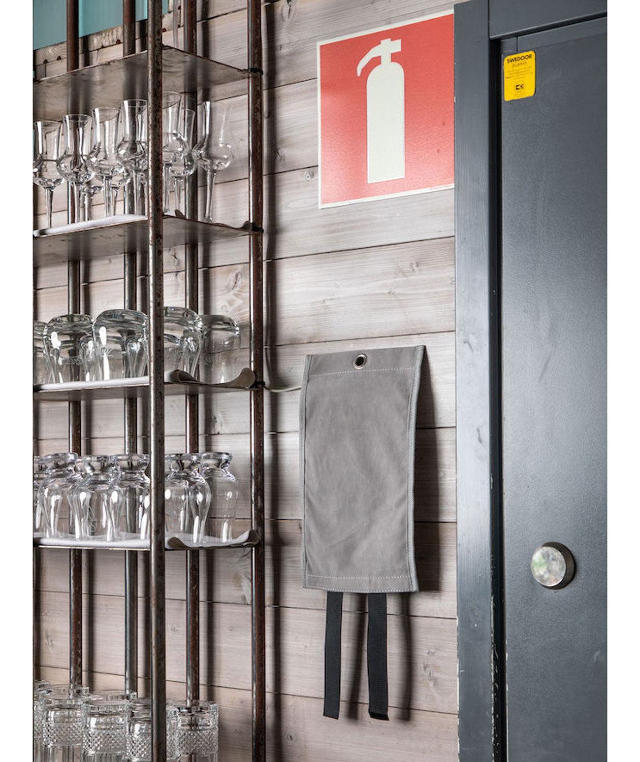 Kosta Linnew&auml;fveri brandfilt, Gr&aring;