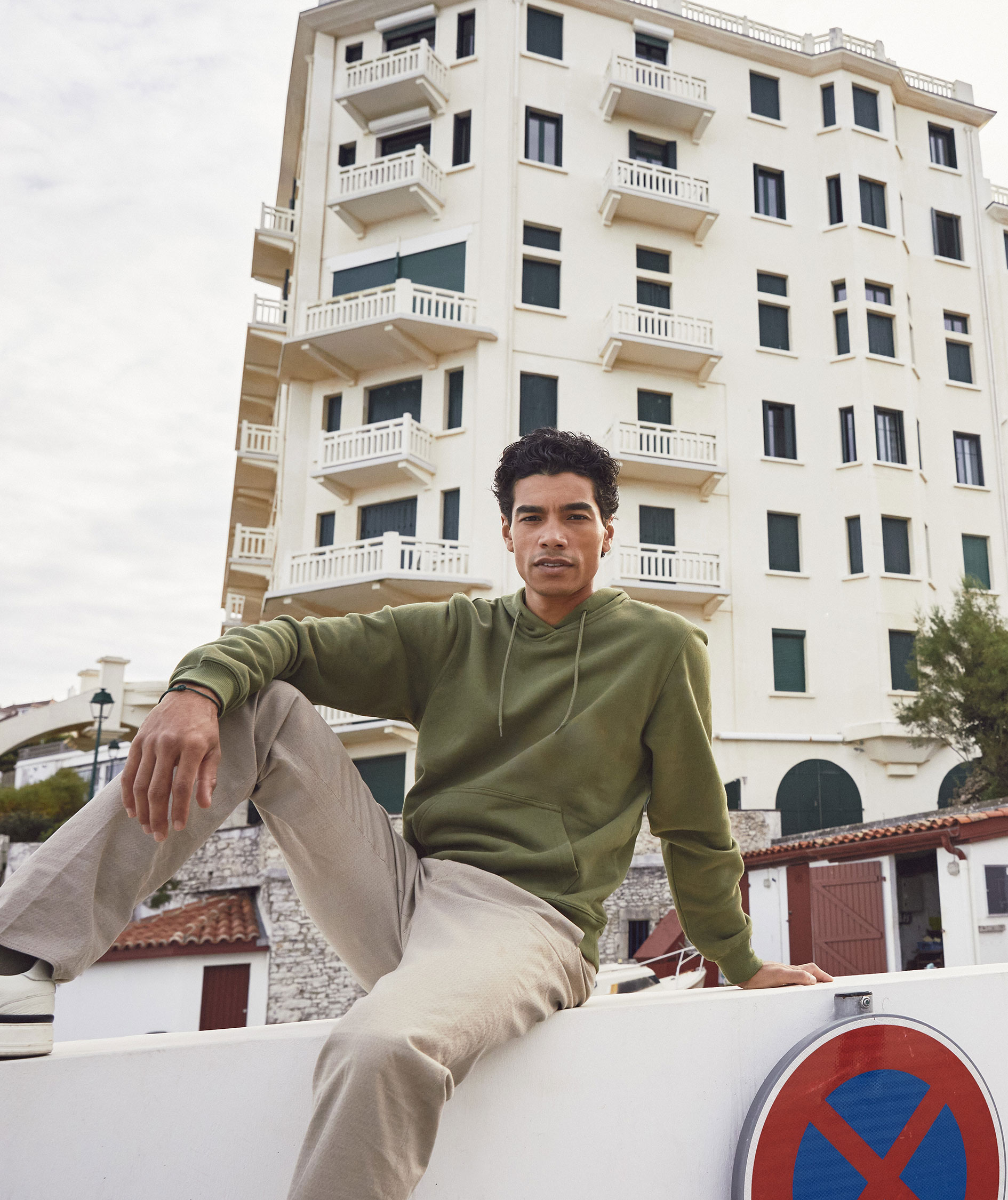 Clique Miami hettegenser, Milit&aelig;rgr&oslash;nn