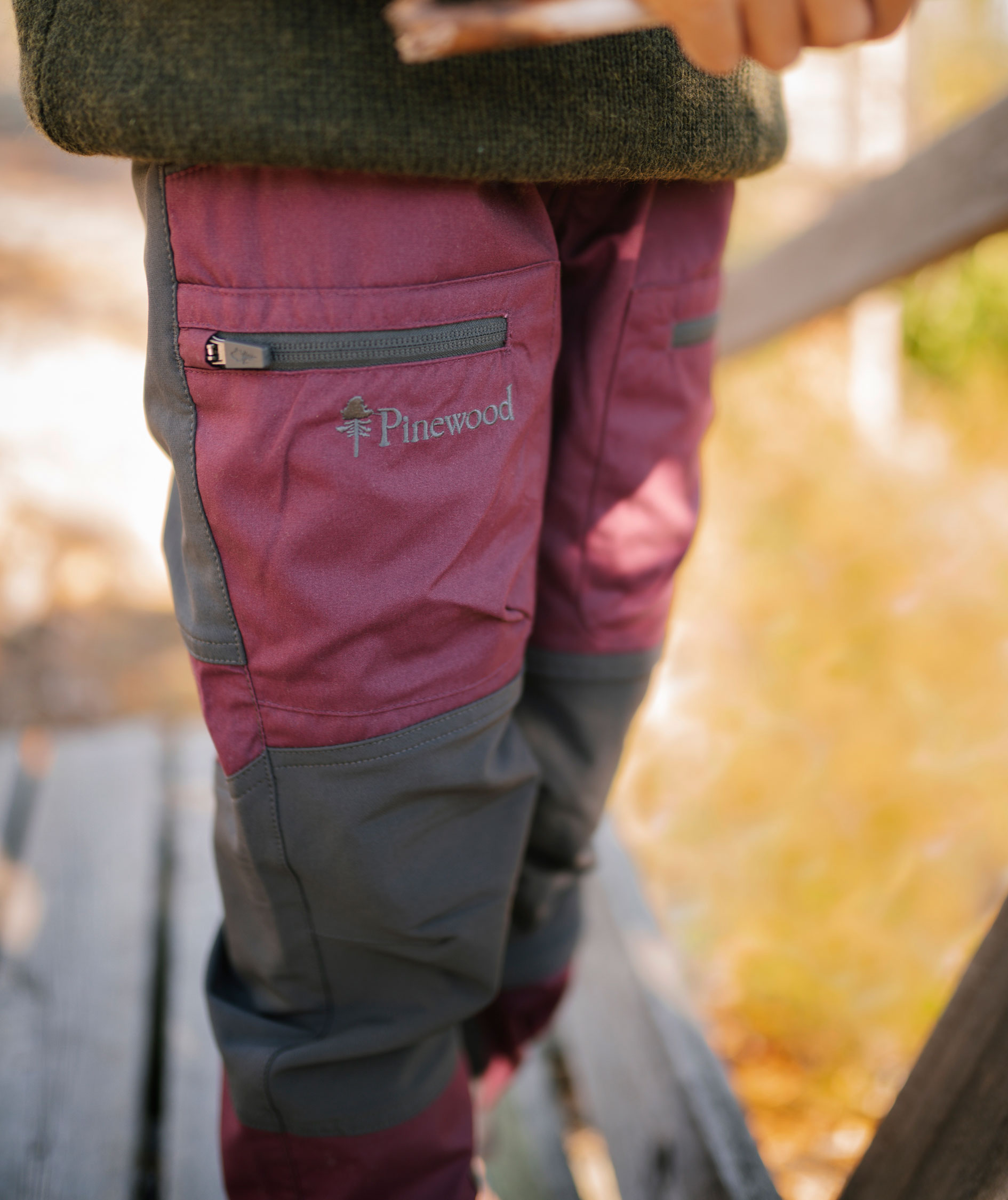 Pinewood Caribou outdoorbukser til b&oslash;rn, Plum/Dark Anthracite, large image number 6