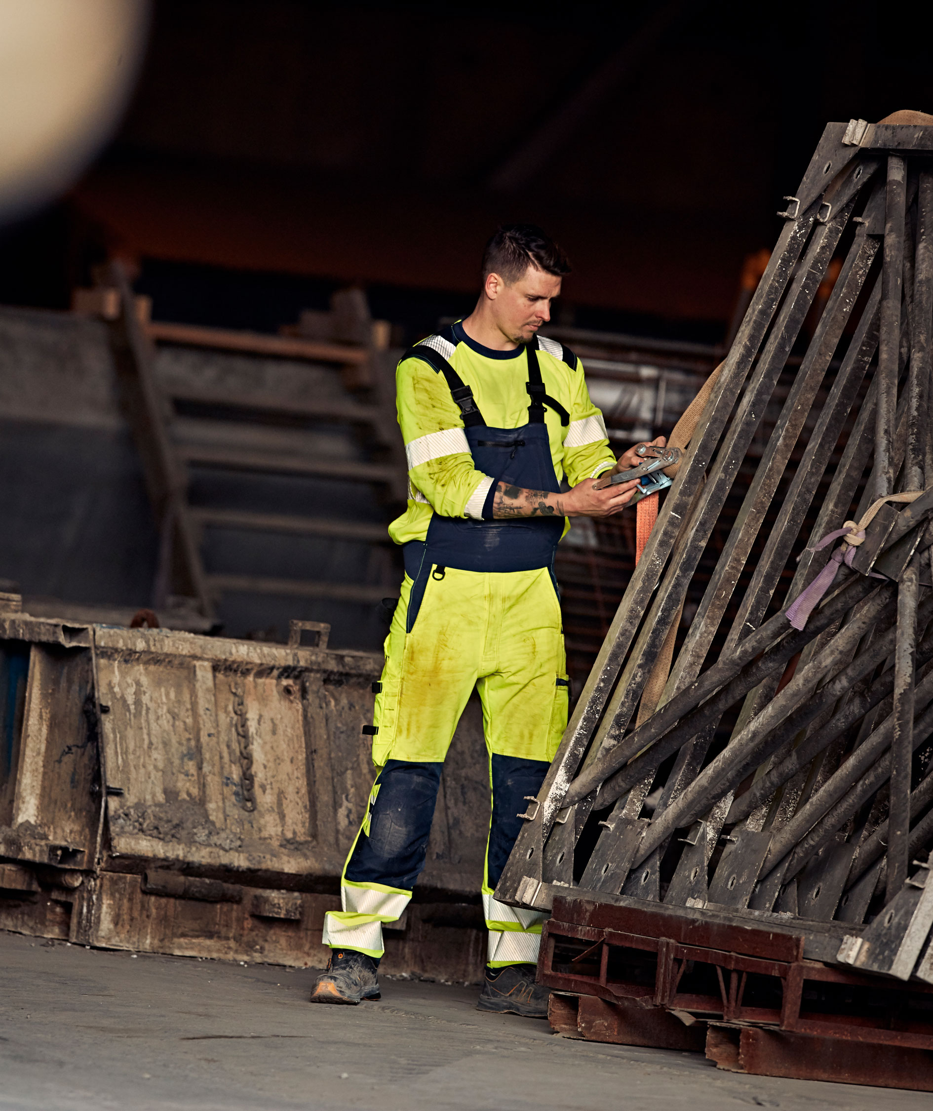 Fristads Green h&auml;ngselbyxa 1031 GSTP full stretch, Varsel yellow/marinbl&aring;, large image number 5