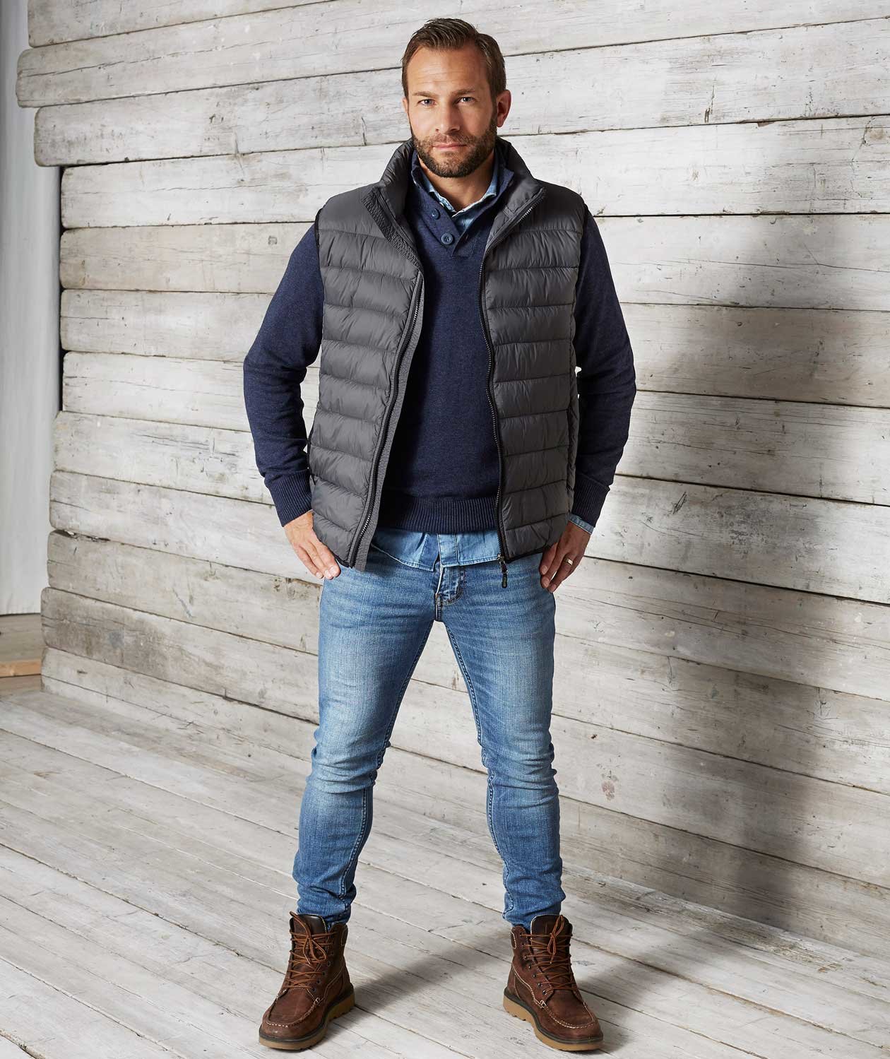 South West Ames quilted ﻿vest, Graphite