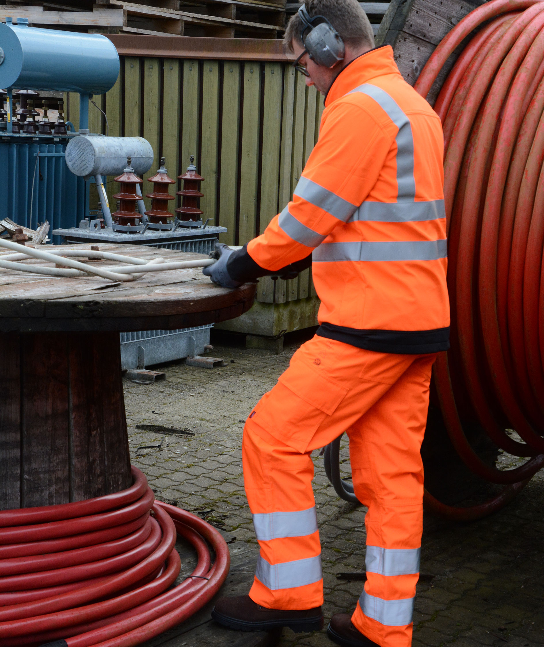 Lyngs&oslash;e Multinorm Softshelljacke, Hi-vis Orange/Marine