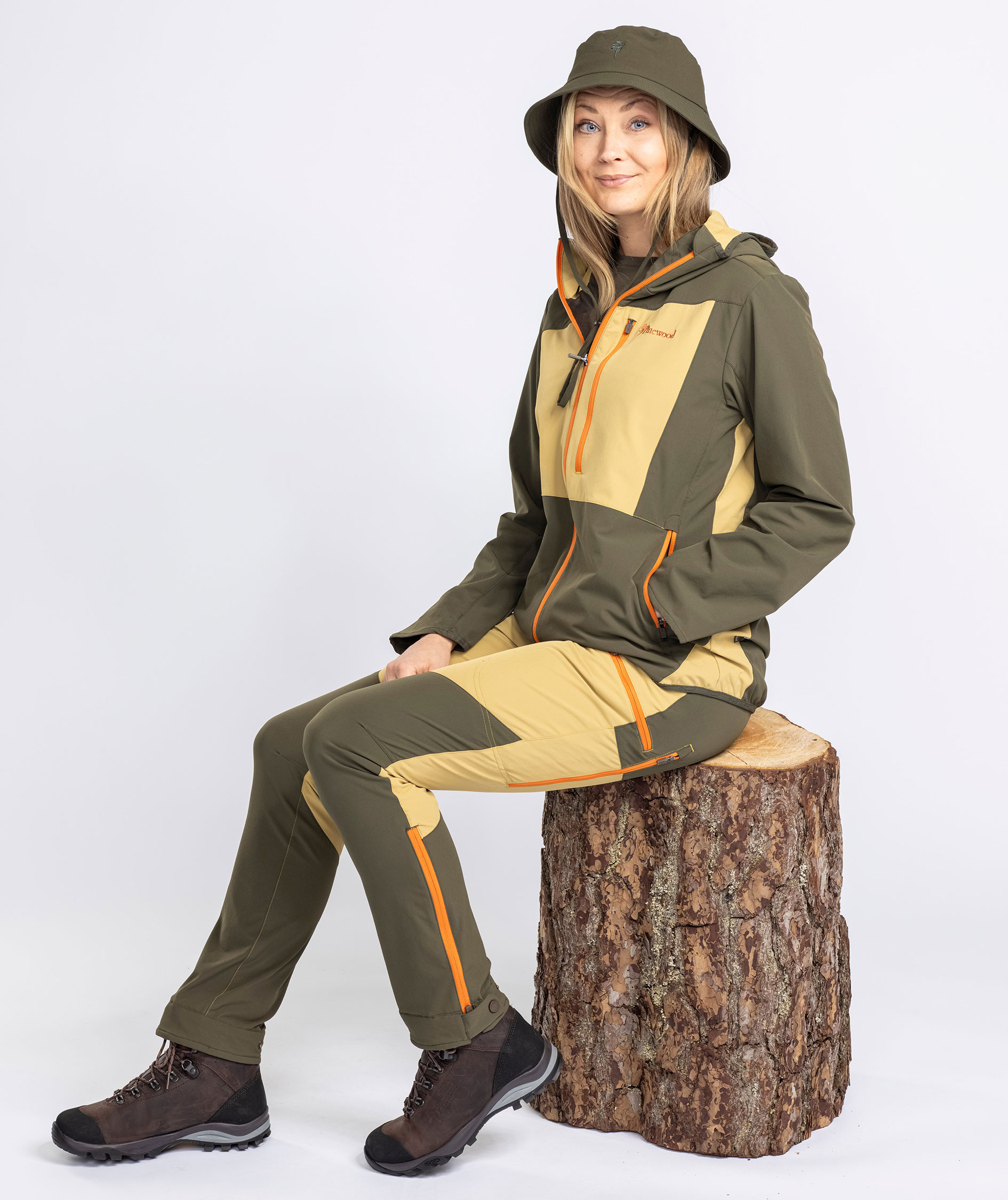 Pinewood&nbsp;Abisko Light damebukser, Golden Hay/Moss Green, large image number 3