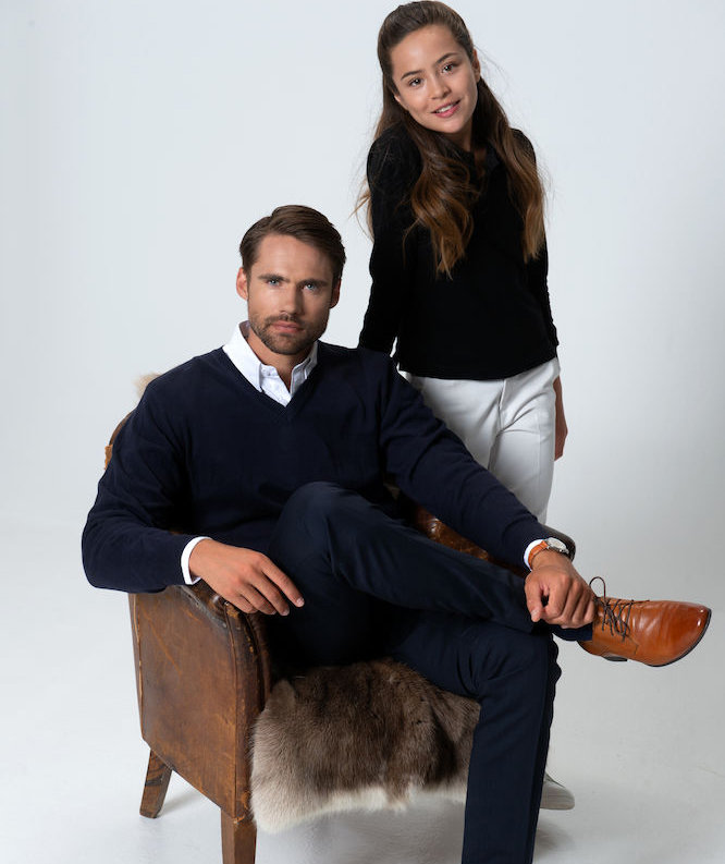 Clique Aston striktr&oslash;je, Sort