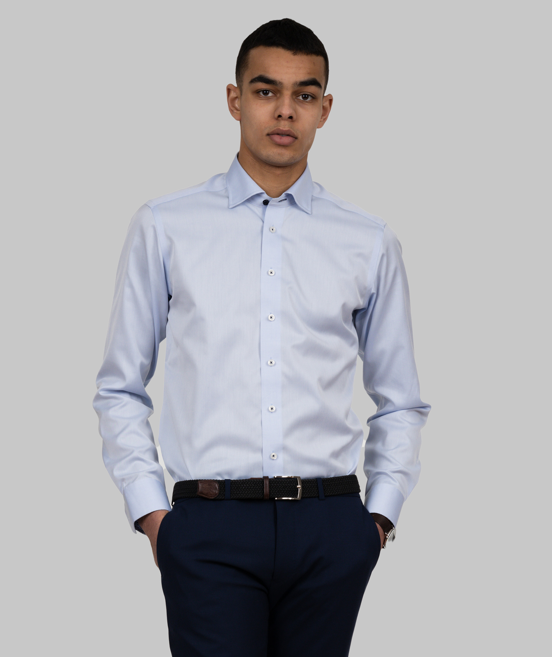 J. Harvest & Frost Twill Red Bow 122 slim fit skjorta, Sky Blue