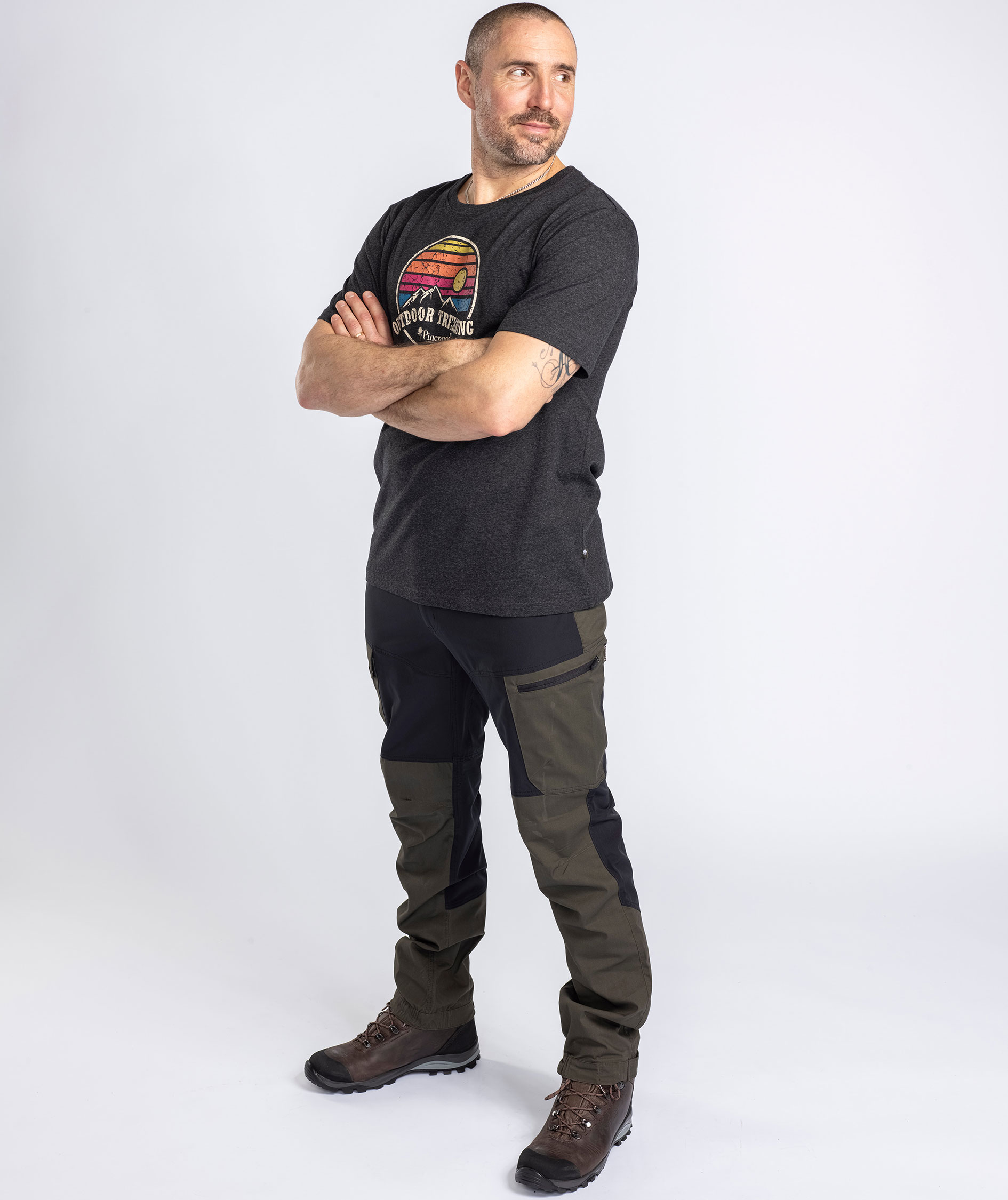 Pinewood Finnveden Trail Hybrid bukser, Black/Mossgreen, large image number 5