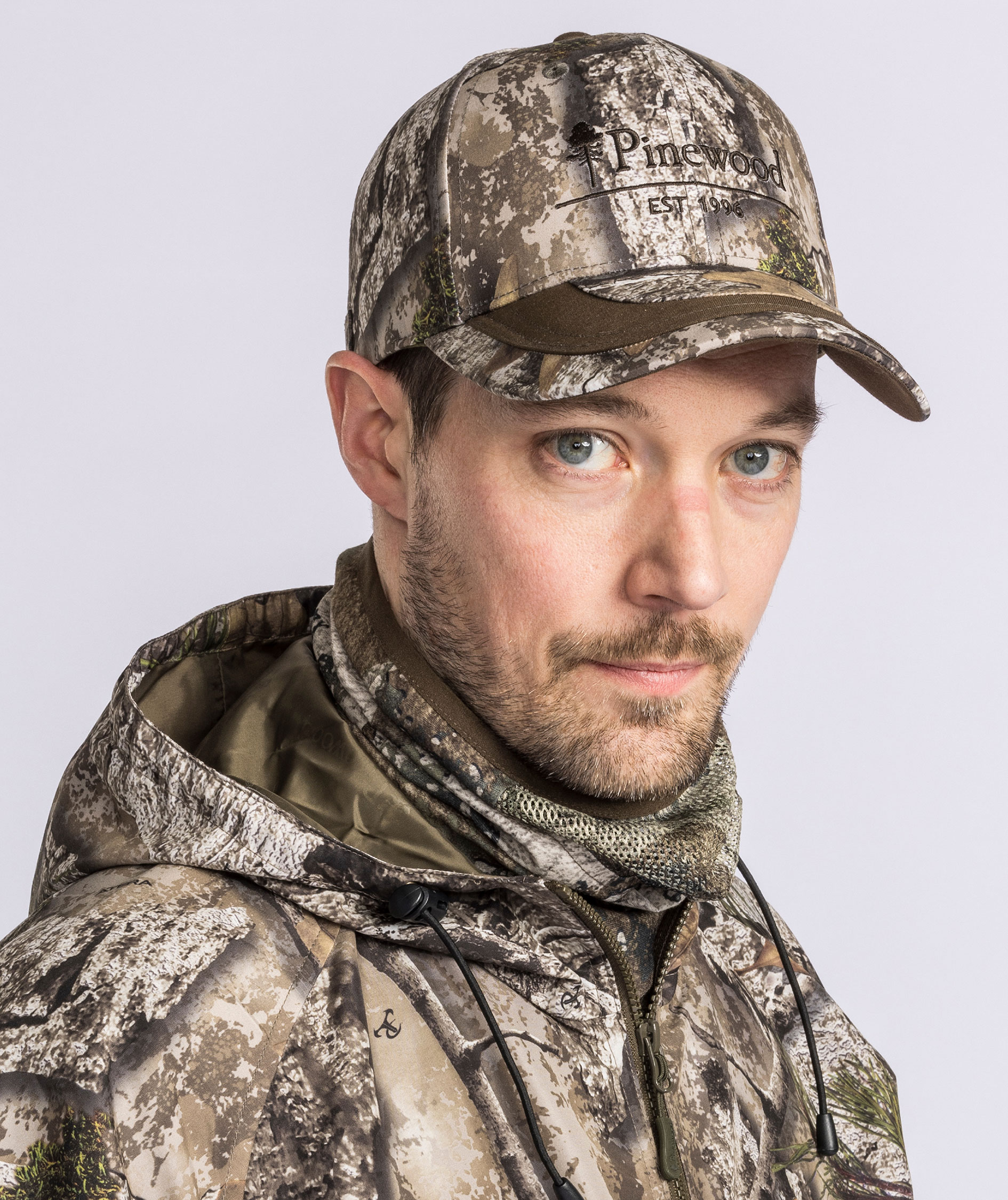 Pinewood Hunters Camou kasket