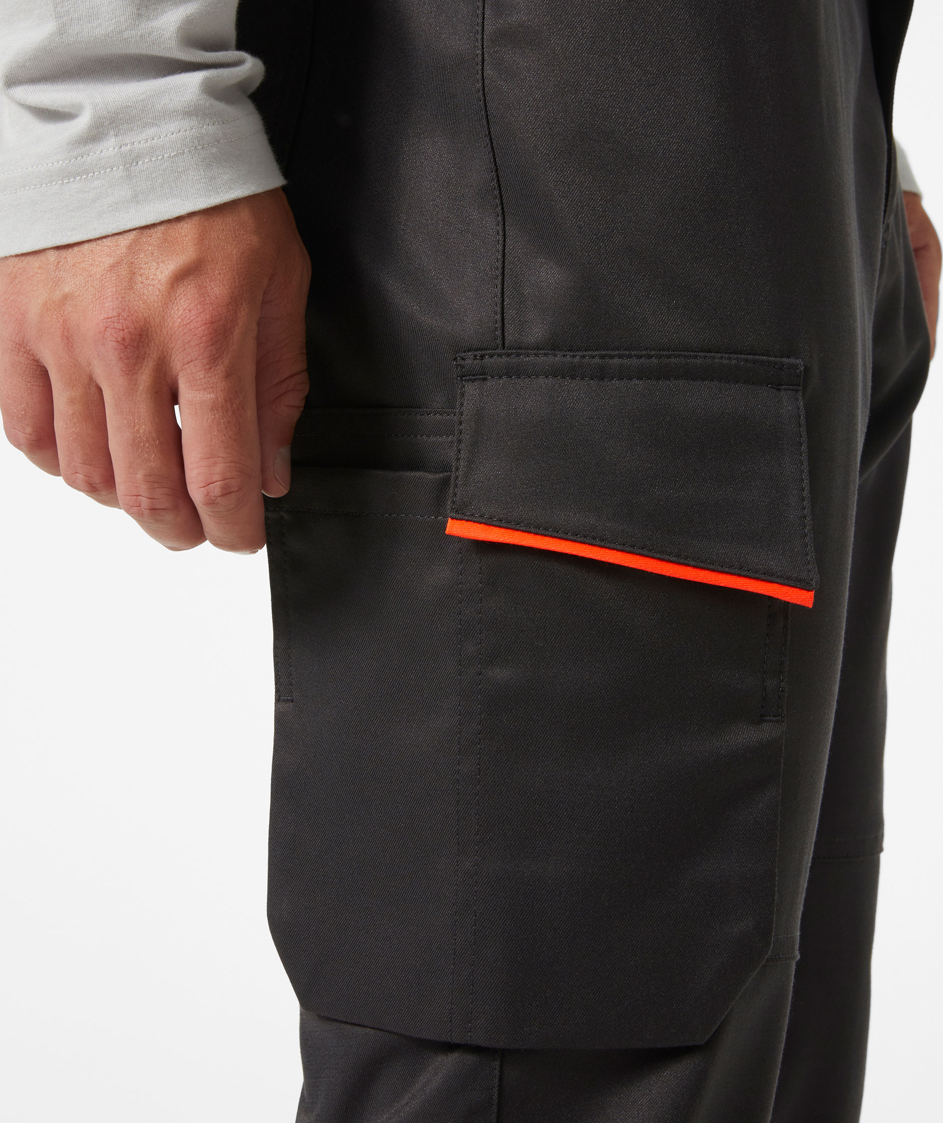 Helly Hansen UC-ME cargo trousers, Hi-Vis Red/Ebony, large image number 4