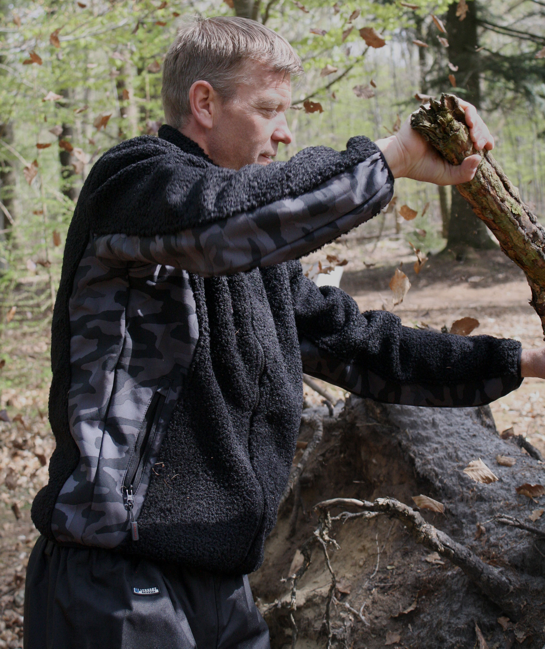Lyngs&oslash;e Fox p&auml;lsfiberjacka, Svart/Camouflage