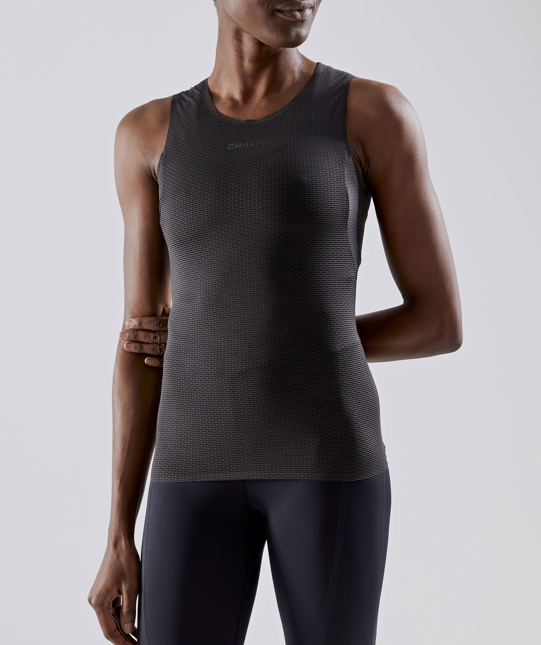 Craft PRO Dry Nanoweight women's tank top, Black, large image number 3