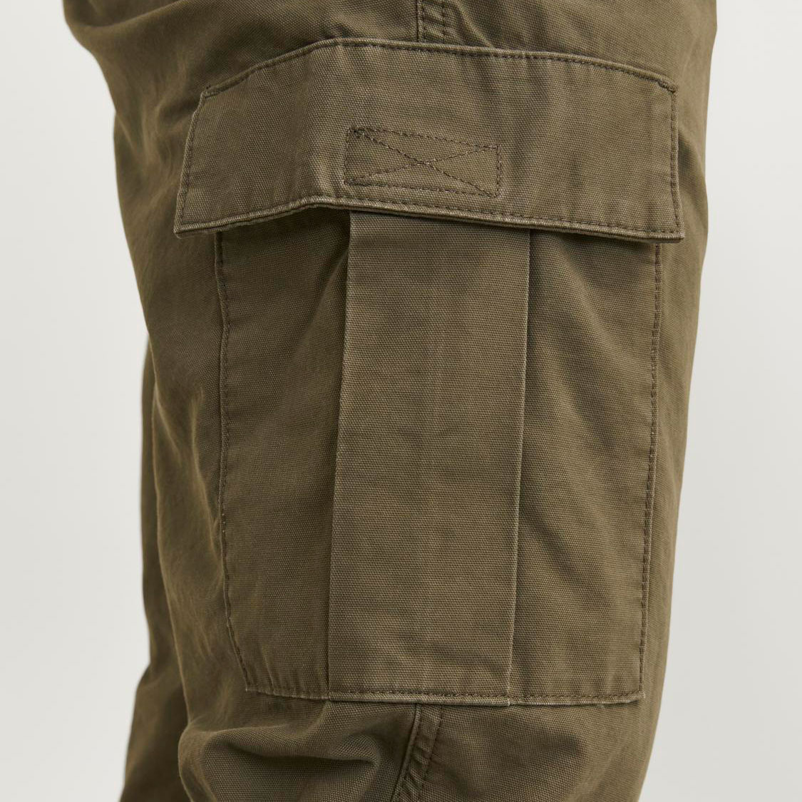 Jack & Jones Plus JPSTKANE JJBARKLEY cargo trousers, Olive night, large image number 4