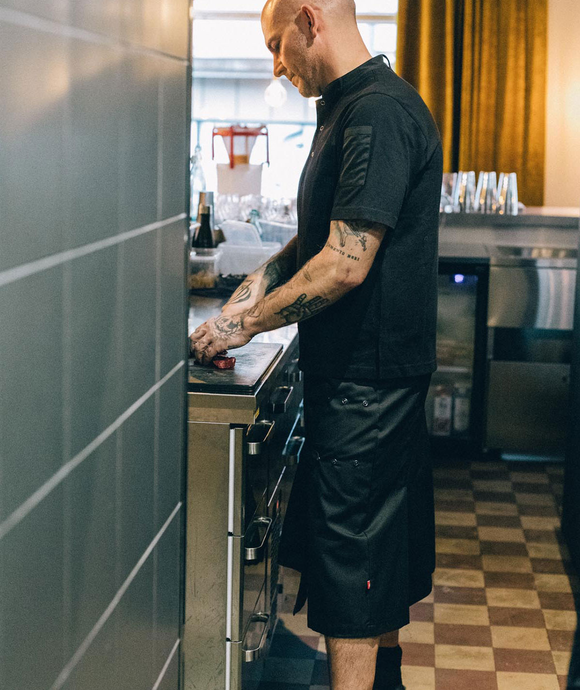 Segers 2311 kilt, Svart