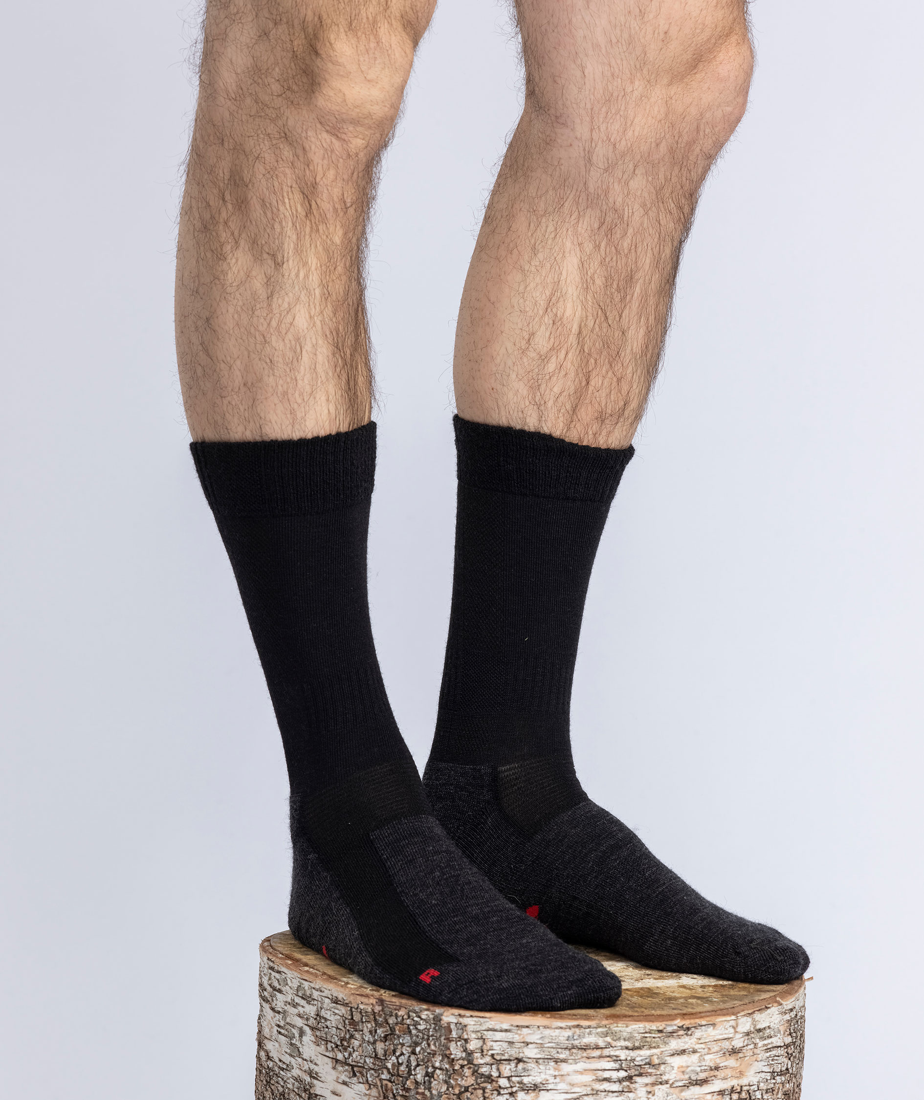 Pinewood Trekking str&oslash;mper med merinould, Black/dark grey