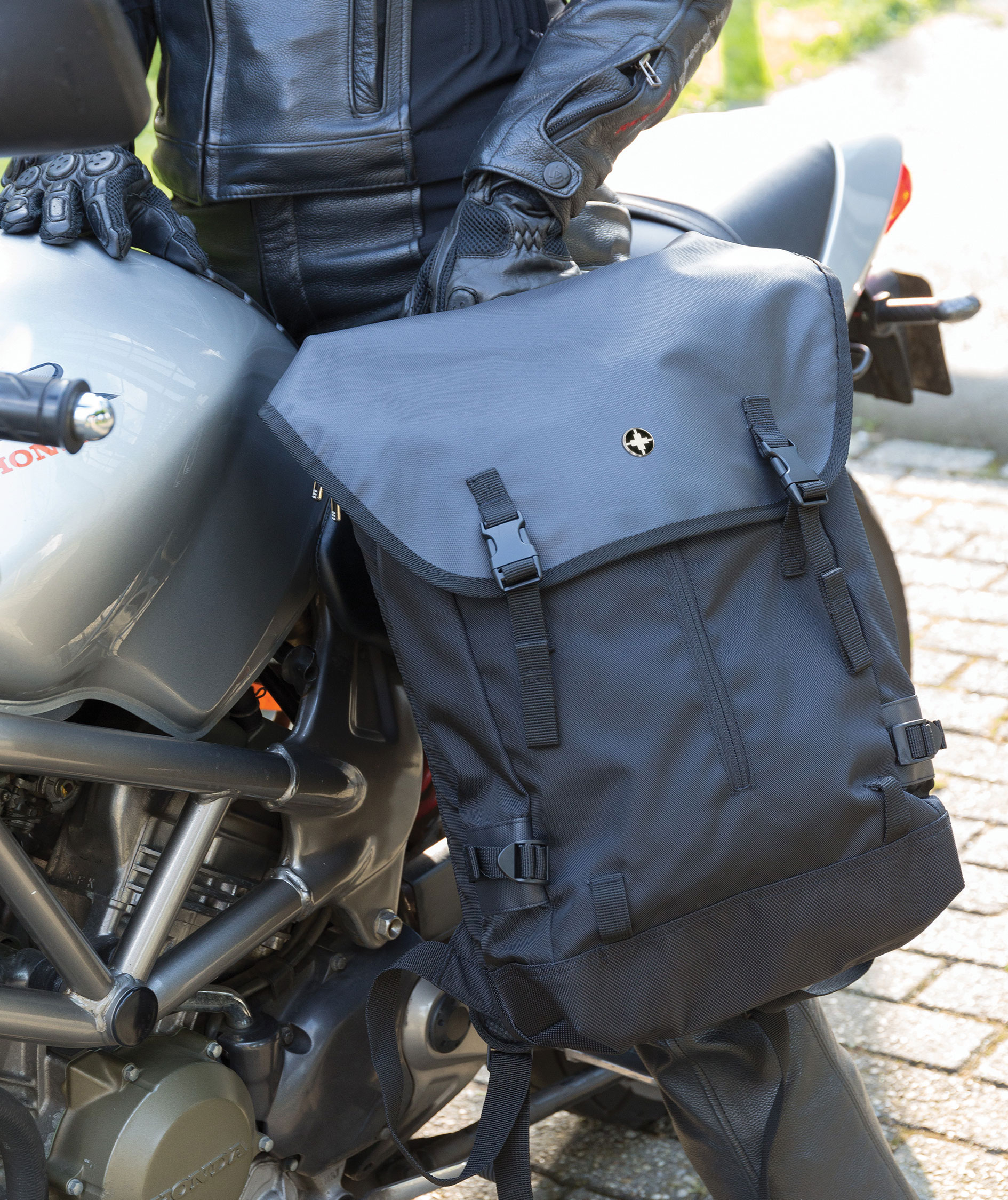 Swiss Peak 17" outdoor laptop backpack 20L, Black, Black, large image number 7