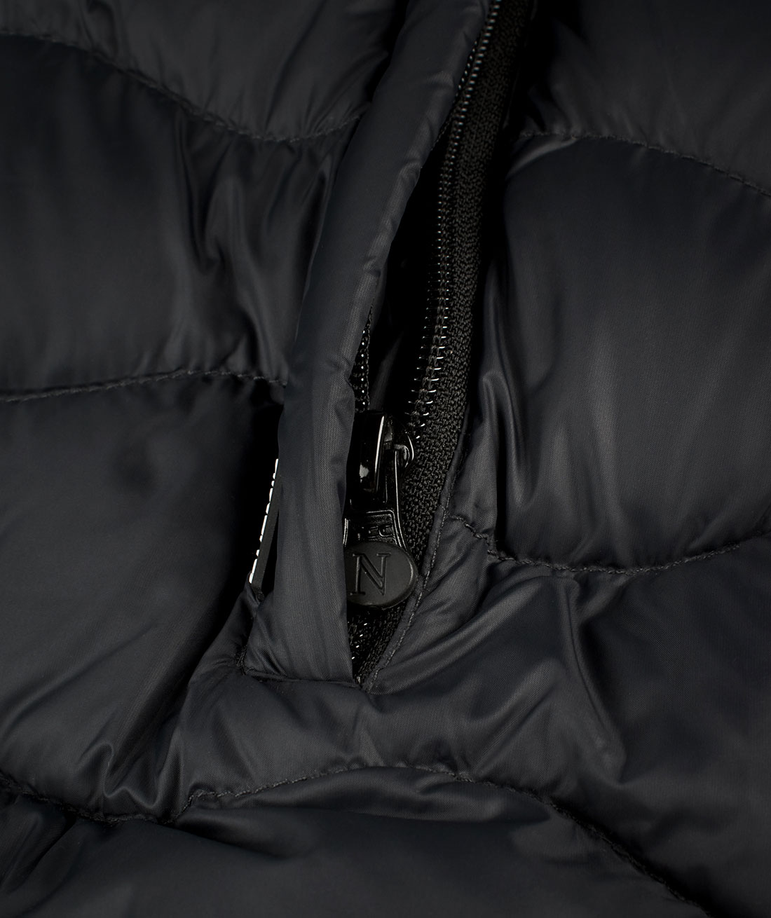 Nimbus Vermont body warmer med dun, Svart, large image number 5