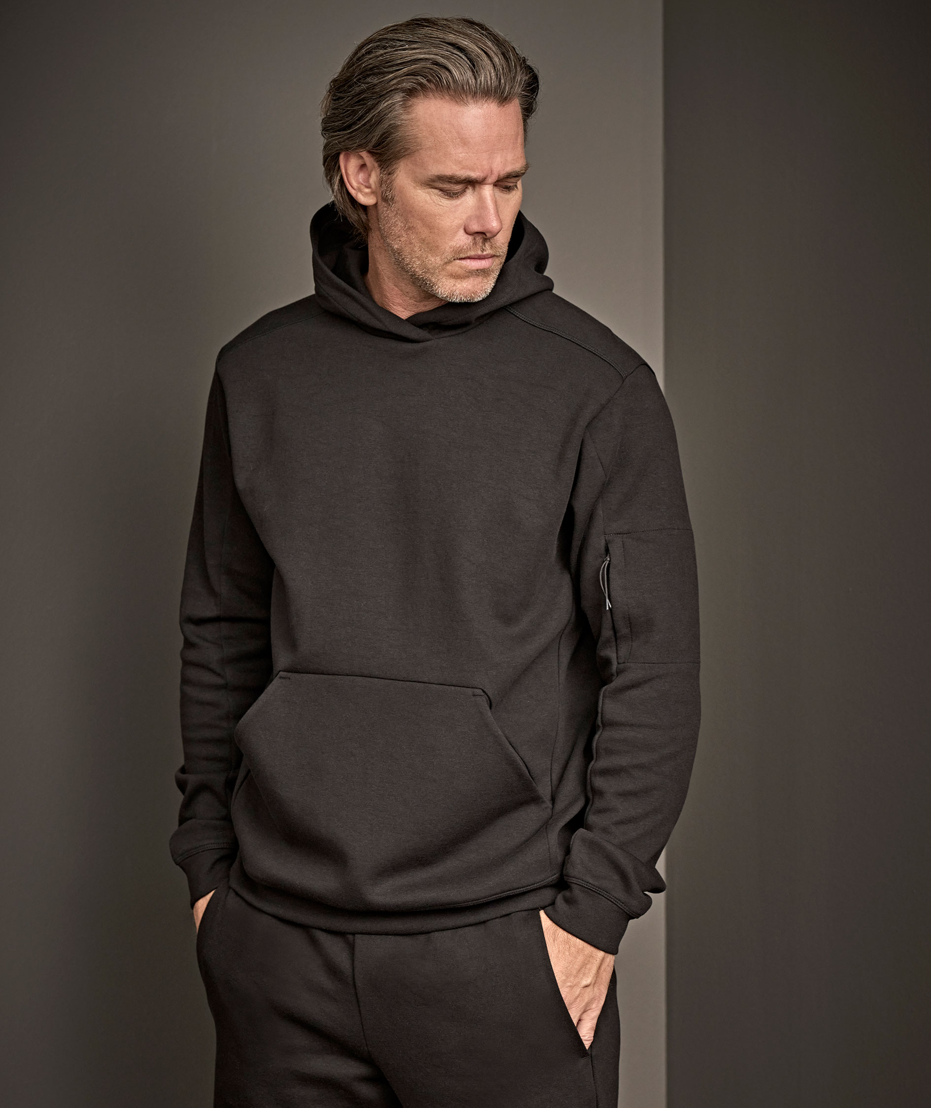 Tee Jays Athletic hoodie, Black