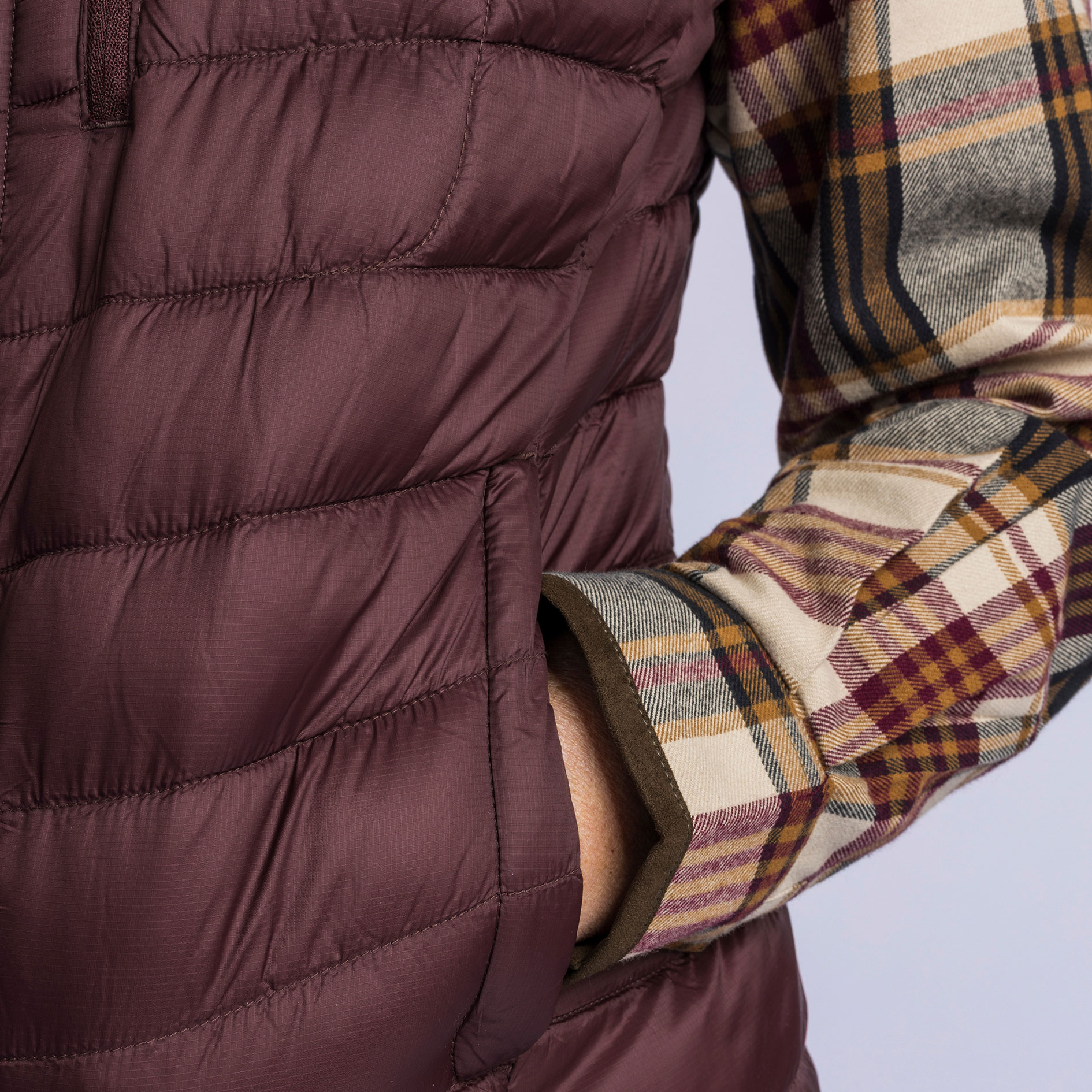 Pinewood Abisko Insulation vatteret damevest, Earth Plum, large image number 6