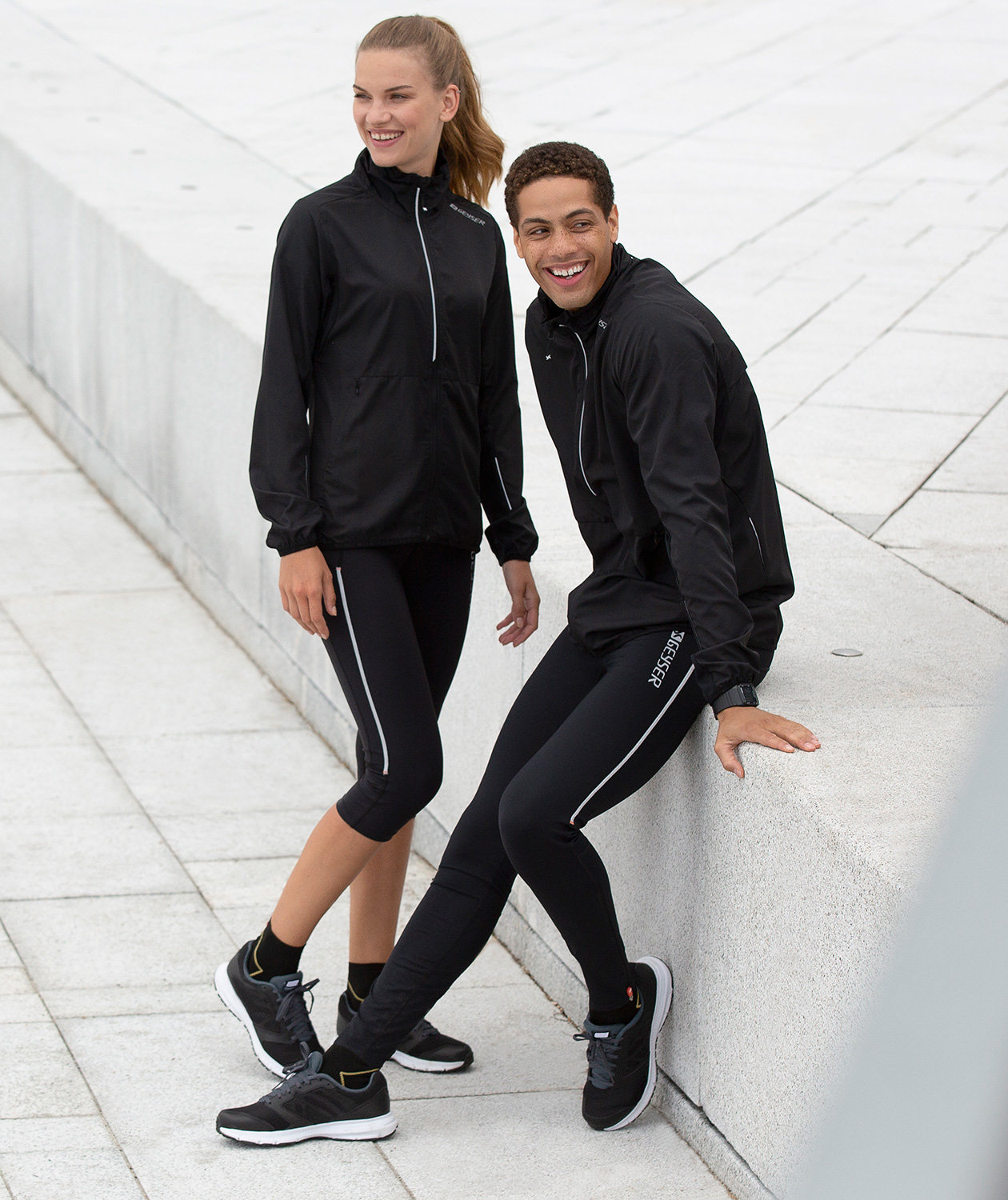 GEYSER leichte Laufjacke Damen, Schwarz, large image number 3