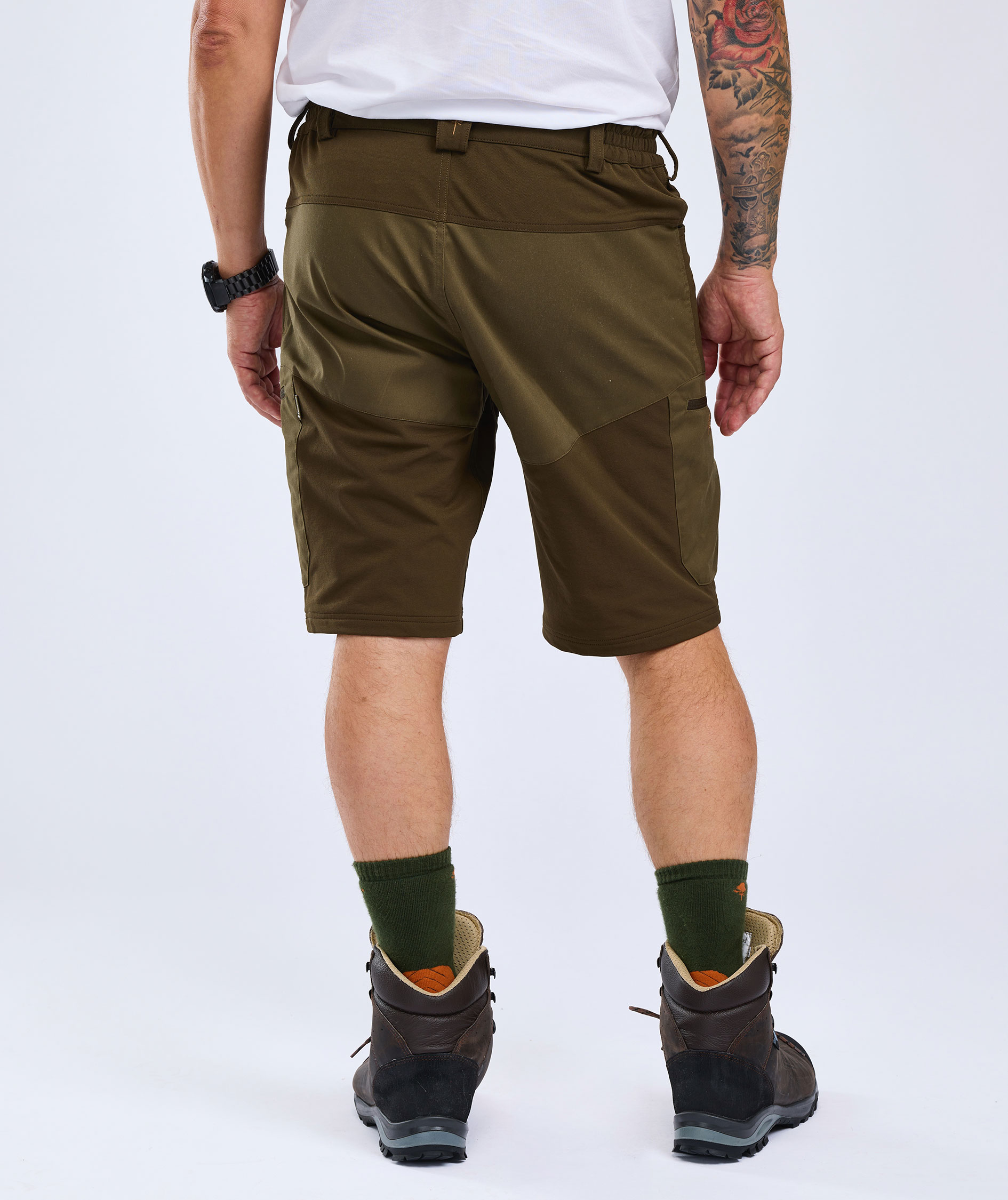 Pinewood Finnveden Hybrid shorts, Dark Olive/Hunting Olive, large image number 3