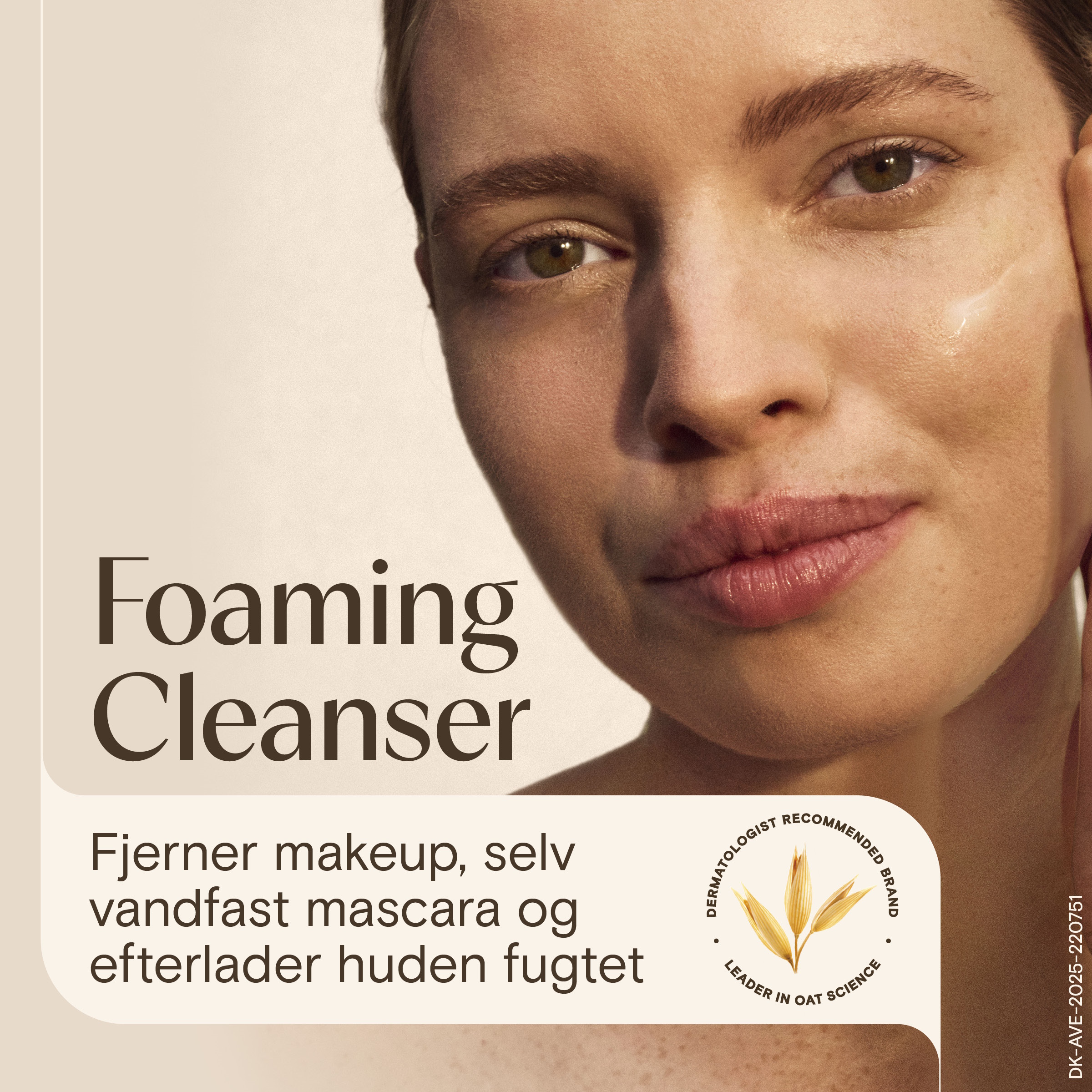 Aveeno Face Calm+Restore Foaming Make Up Removing Cleanser