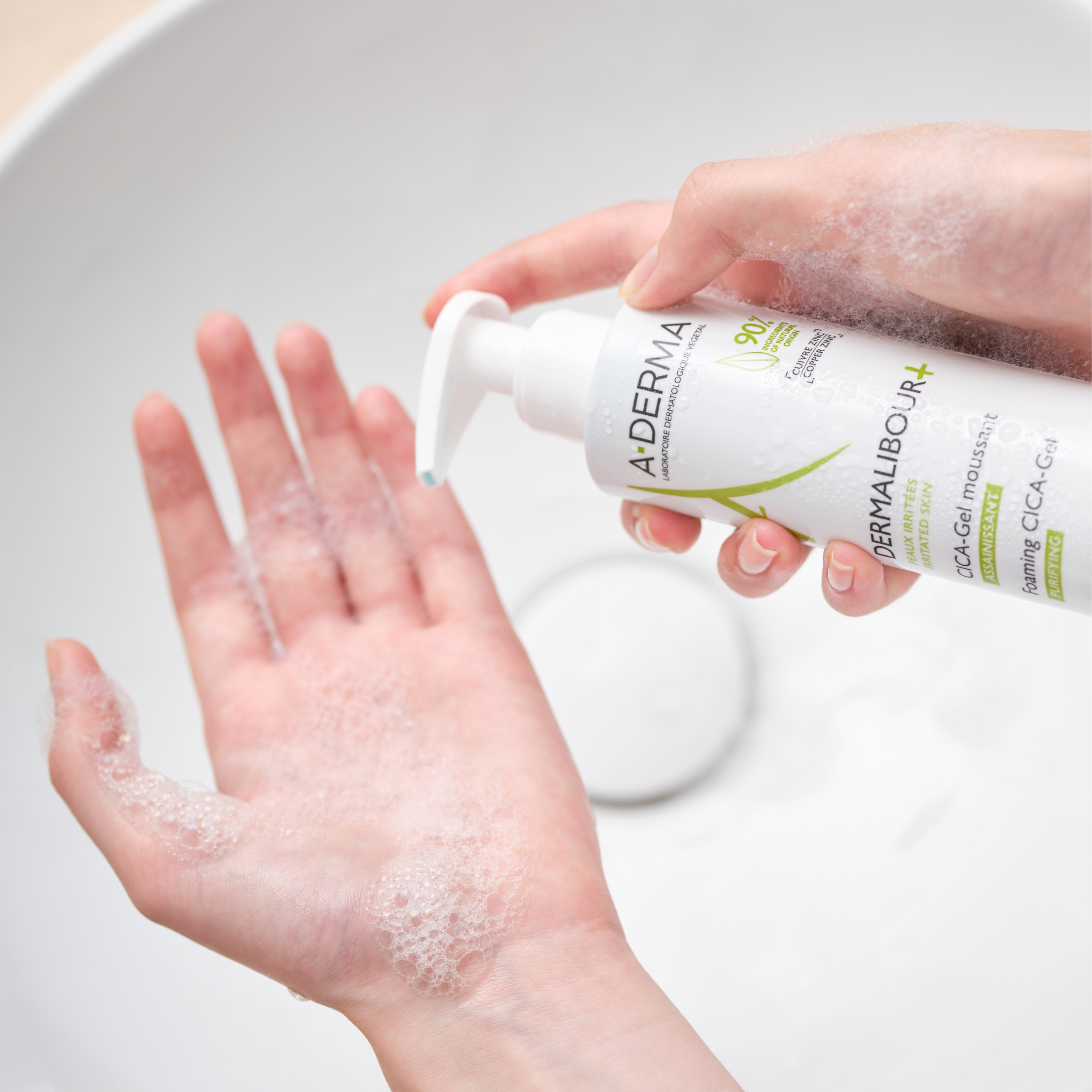 A-DERMA Dermalibour+ Foaming CICA Gel